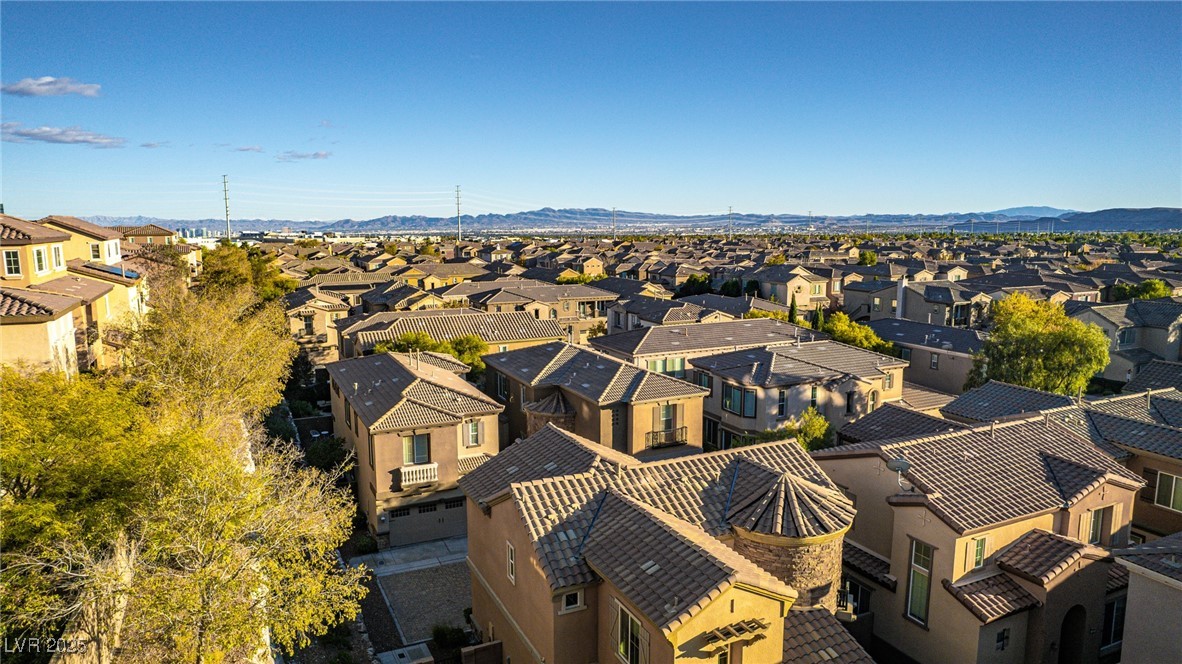 Las Vegas, Nevada, 89135, United States, 3 Bedrooms Bedrooms, ,3 BathroomsBathrooms,Residential,For Sale,2003378