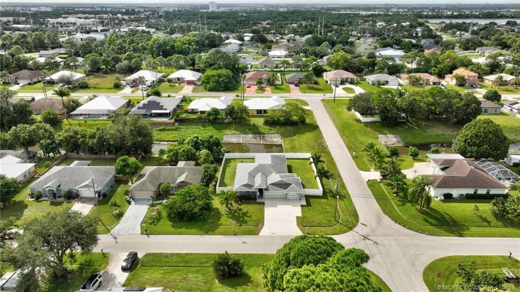 Port St Lucie, Florida, 34953, United States, 4 Bedrooms Bedrooms, ,2 BathroomsBathrooms,Residential,For Sale,1989393