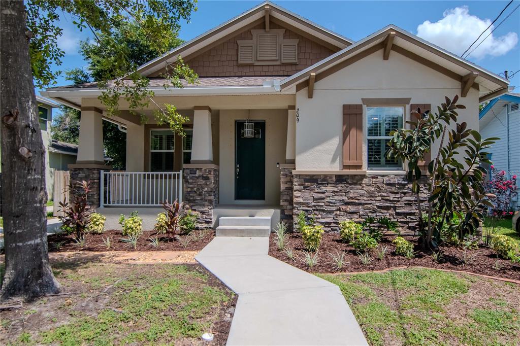 Tampa, Florida, 33604, United States, 3 Bedrooms Bedrooms, ,2 BathroomsBathrooms,Residential,For Sale,1912317