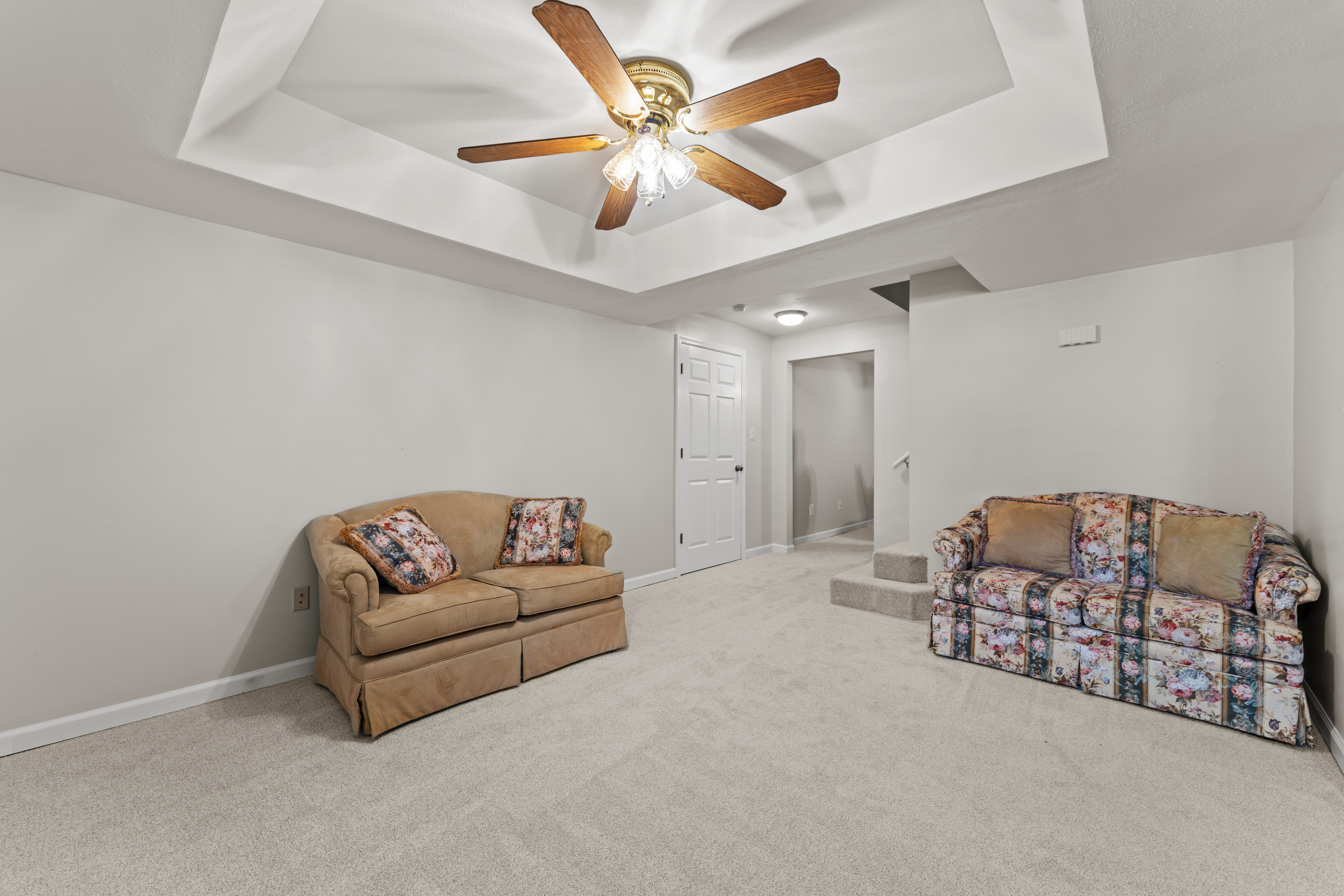  Beautifully maintained 2-story home. - 物件實景