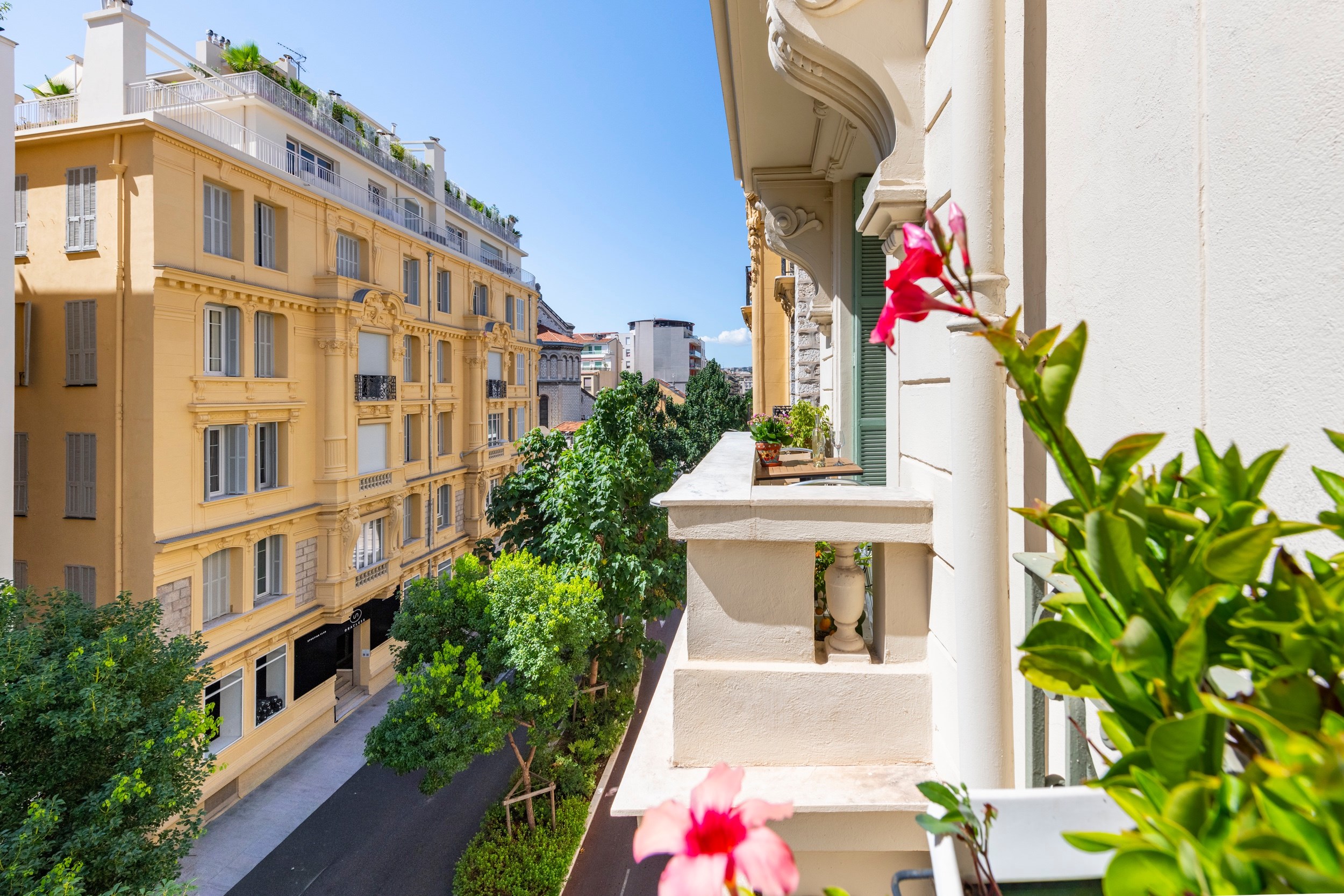  Nice Carré d’Or, three bedroom period apartment with balcony - 物件實景