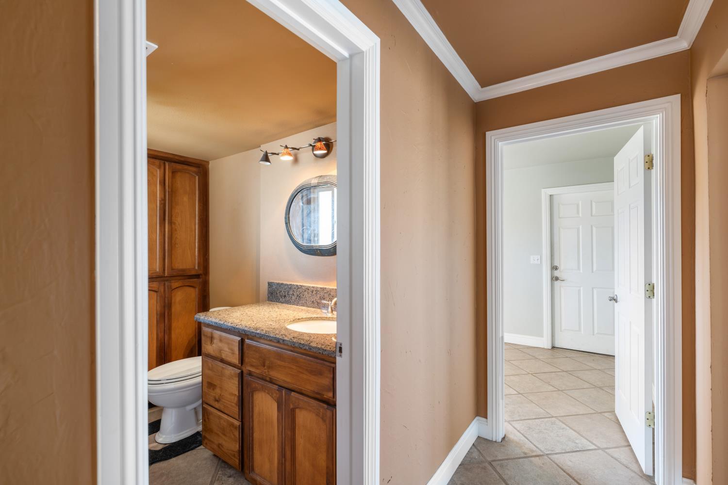 Madera, California, 93637, United States, 4 Bedrooms Bedrooms, ,3 BathroomsBathrooms,Residential,For Sale,1981188