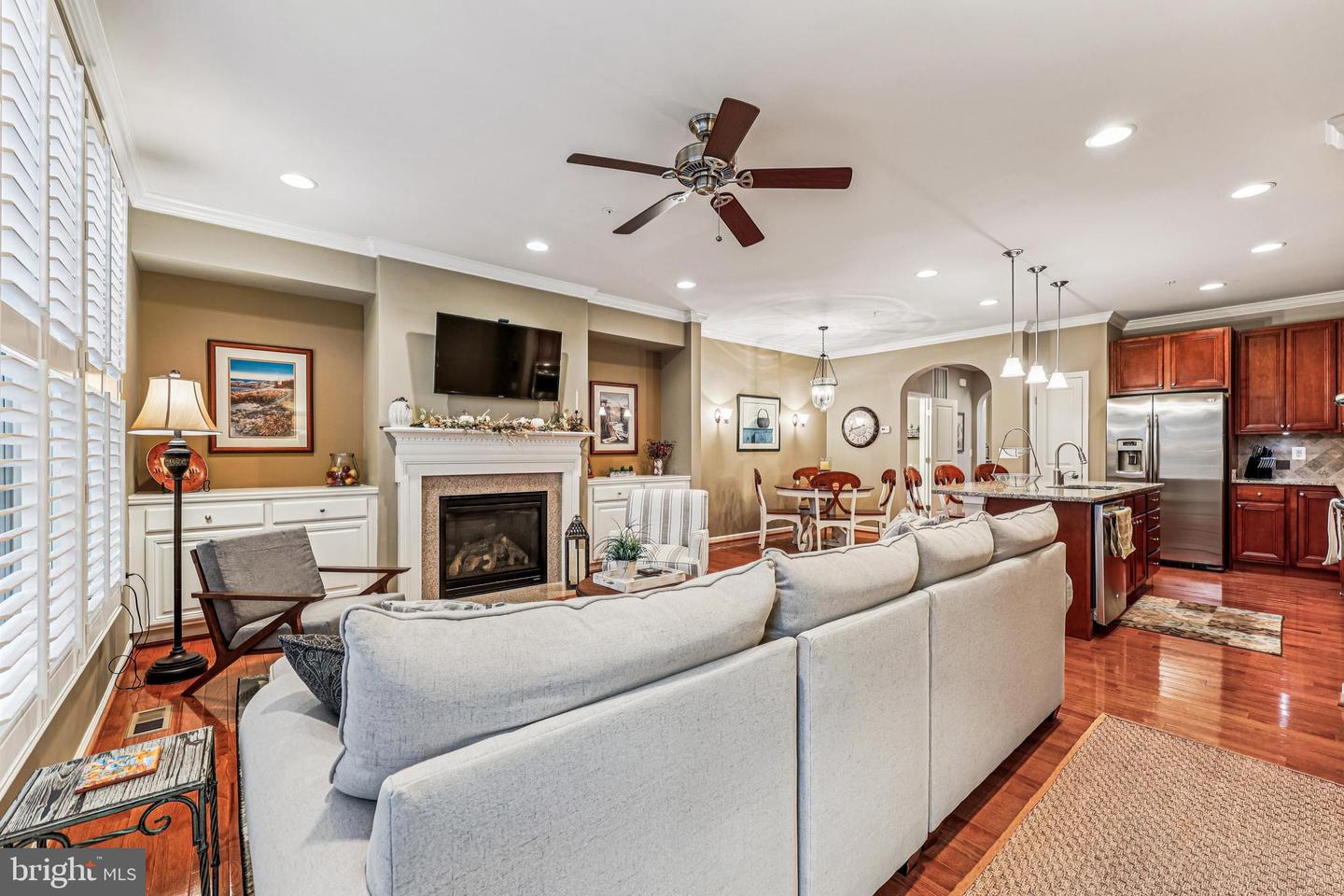 Frederick, Maryland, 21701, United States, 3 Bedrooms Bedrooms, ,4 BathroomsBathrooms,Residential,For Sale,1986533