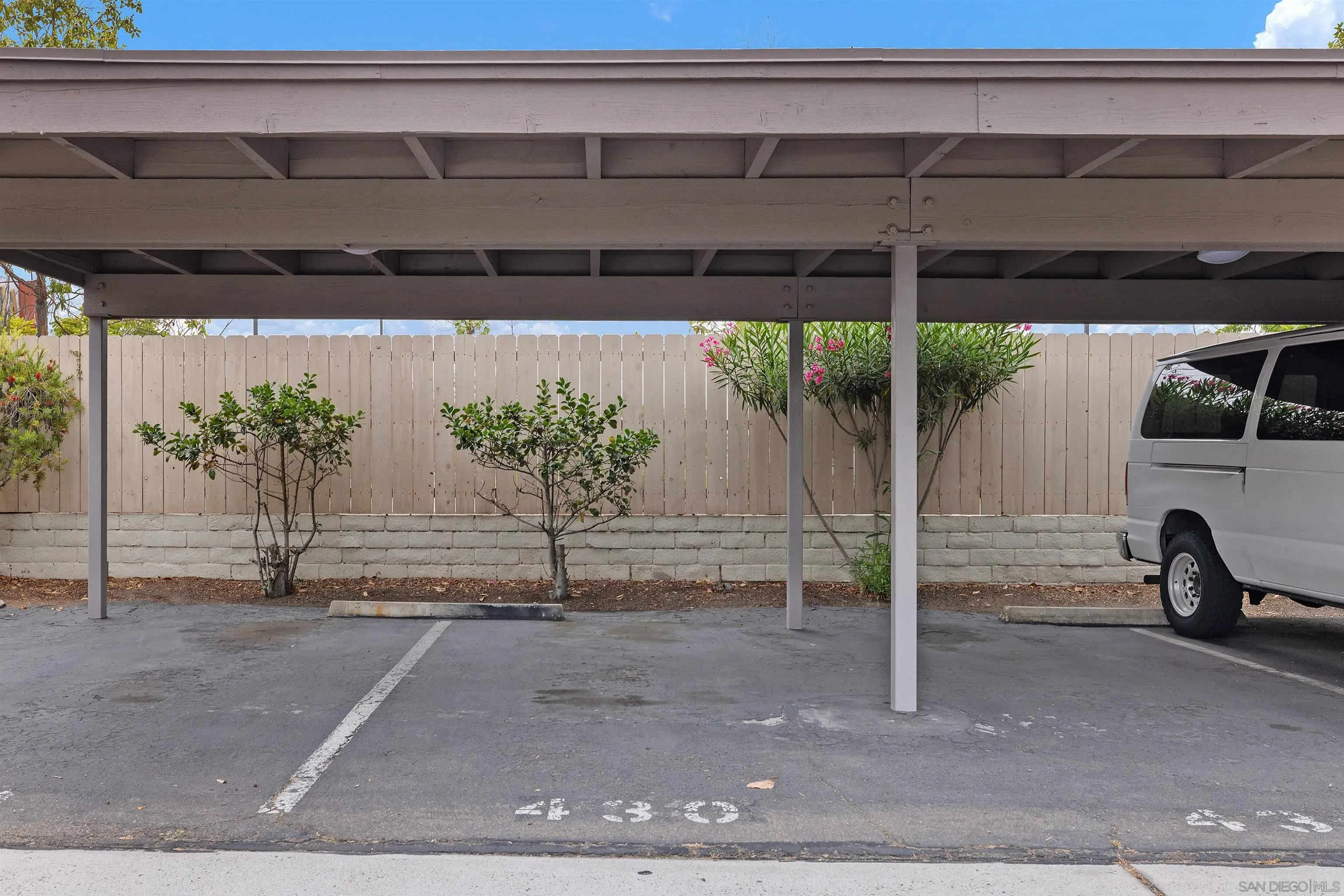 San Diego, California, 92123, United States, 3 Bedrooms Bedrooms, ,2 BathroomsBathrooms,Residential,For Sale,1897530