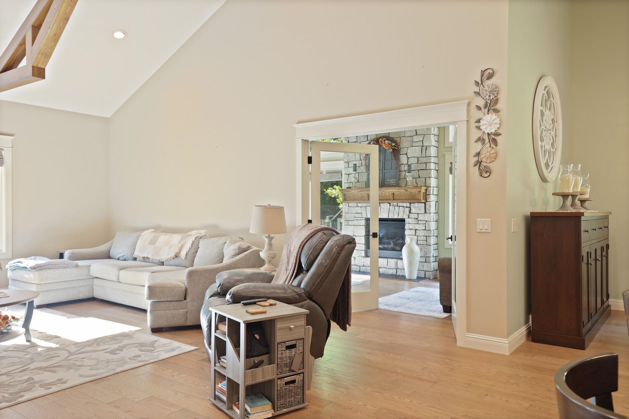 Birch Run, Michigan, 48415, United States, 3 Bedrooms Bedrooms, ,5 BathroomsBathrooms,Residential,For Sale,1977323