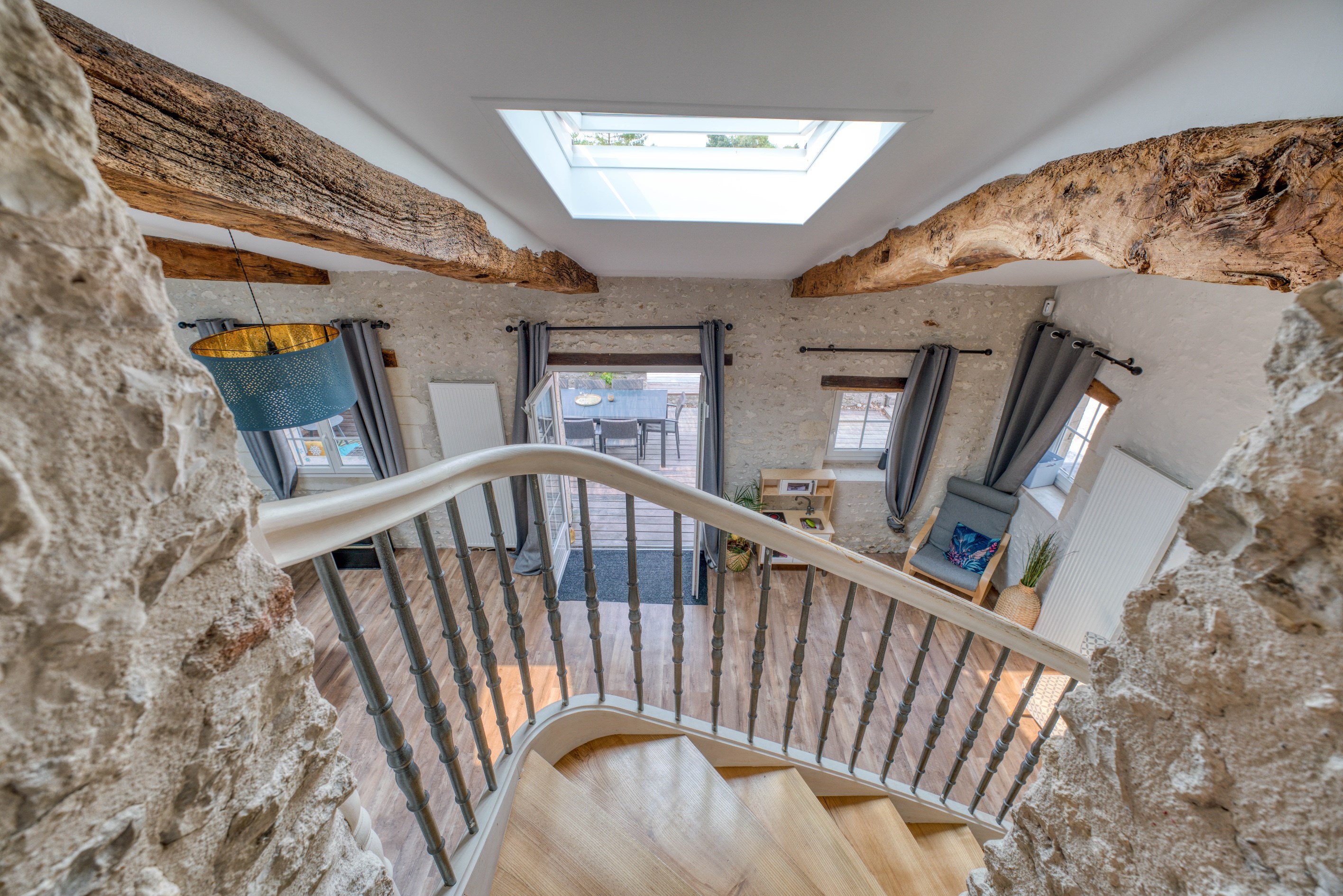  RENOVATED CHARMING CHARENTAISE WITH GUEST HOUSE IN MÉDIS - 物件實景