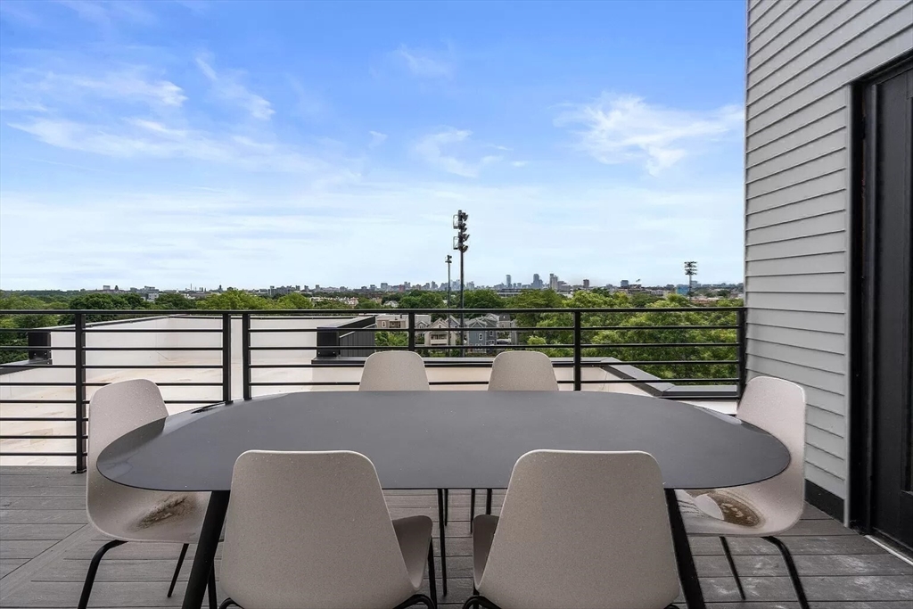 Boston, Massachusetts, 02135, United States, 1 Bedroom Bedrooms, ,1 BathroomBathrooms,Residential,For Sale,1977767