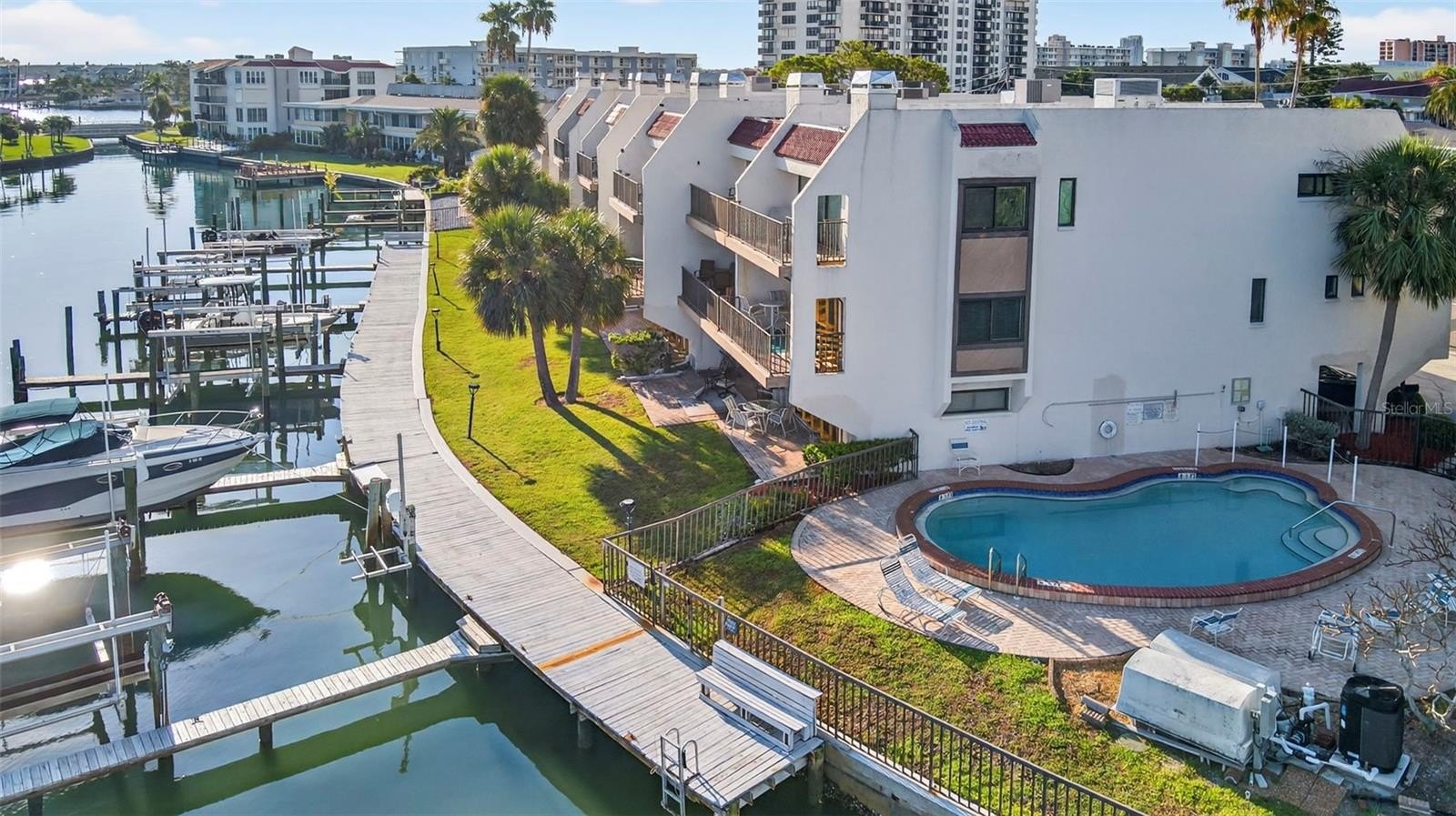 CLEARWATER BEACH, Florida, 33767, United States, 3 Bedrooms Bedrooms, ,3 BathroomsBathrooms,Residential,For Sale,1976812