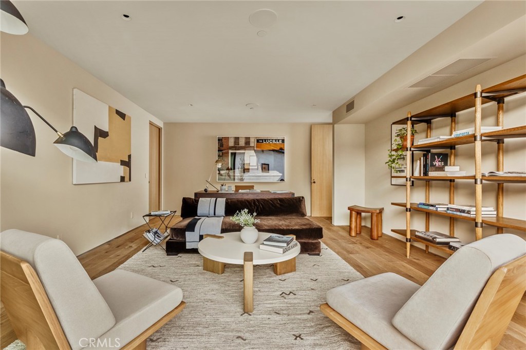 Malibu, California, 90265, United States, 7 Bedrooms Bedrooms, ,9 BathroomsBathrooms,Residential,For Sale,1838942