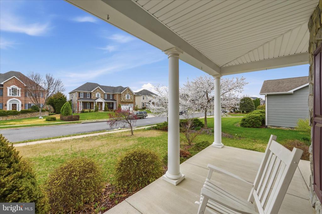 Winchester, Virginia, 22602, United States, 6 Bedrooms Bedrooms, ,5 BathroomsBathrooms,Residential,For Sale,2032756