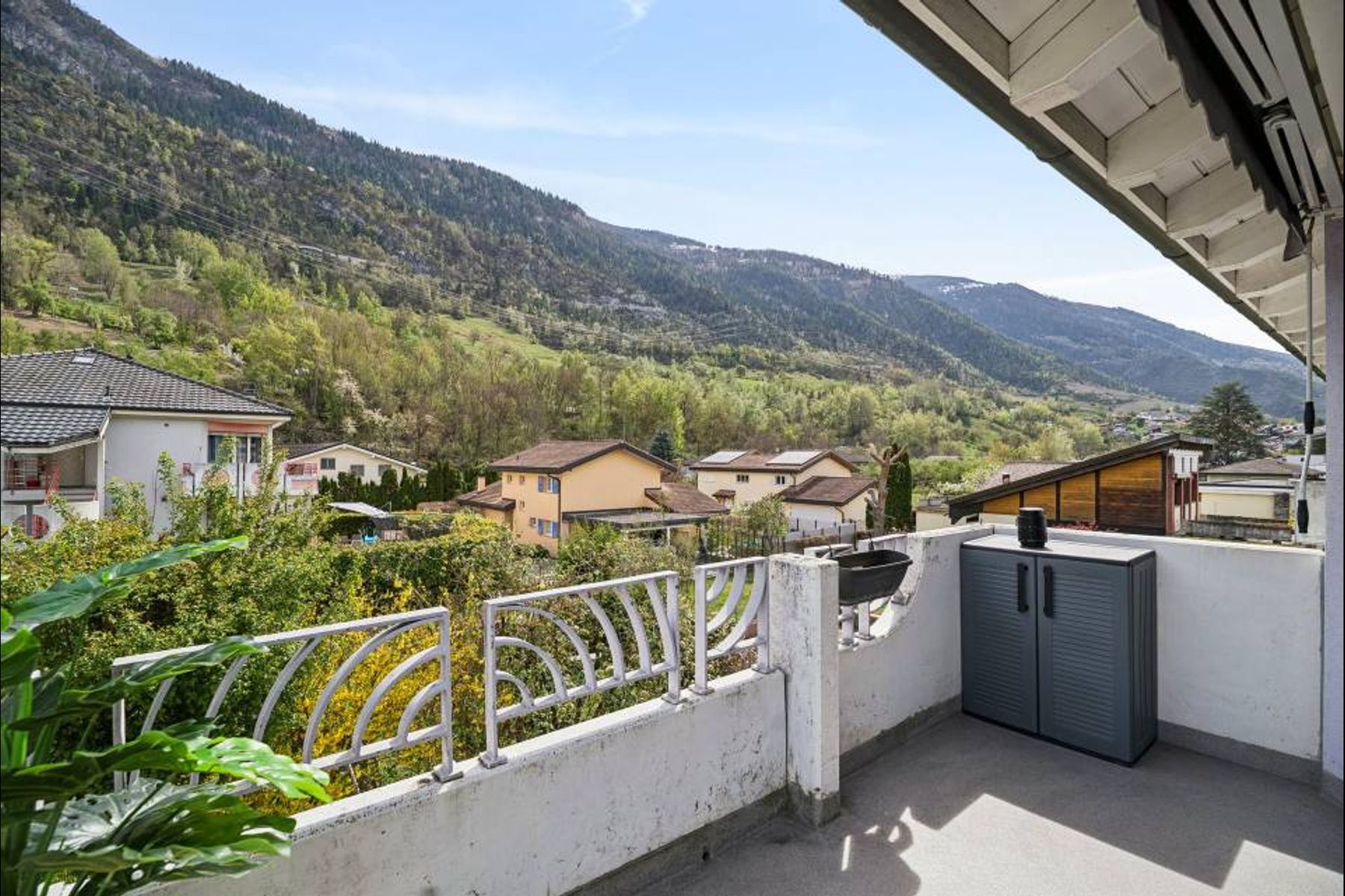  Charming renovated 4.5-room apartment with mezzanine and private garden - 物件實景