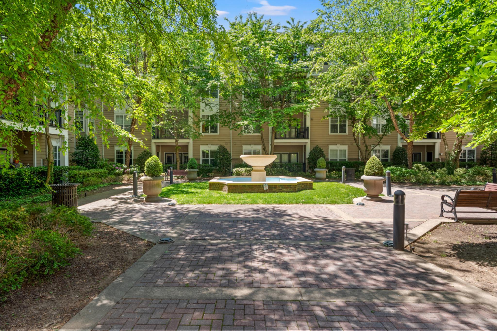 501 Hungerford Drive, Rockville, MD, 20850 - 物件實景