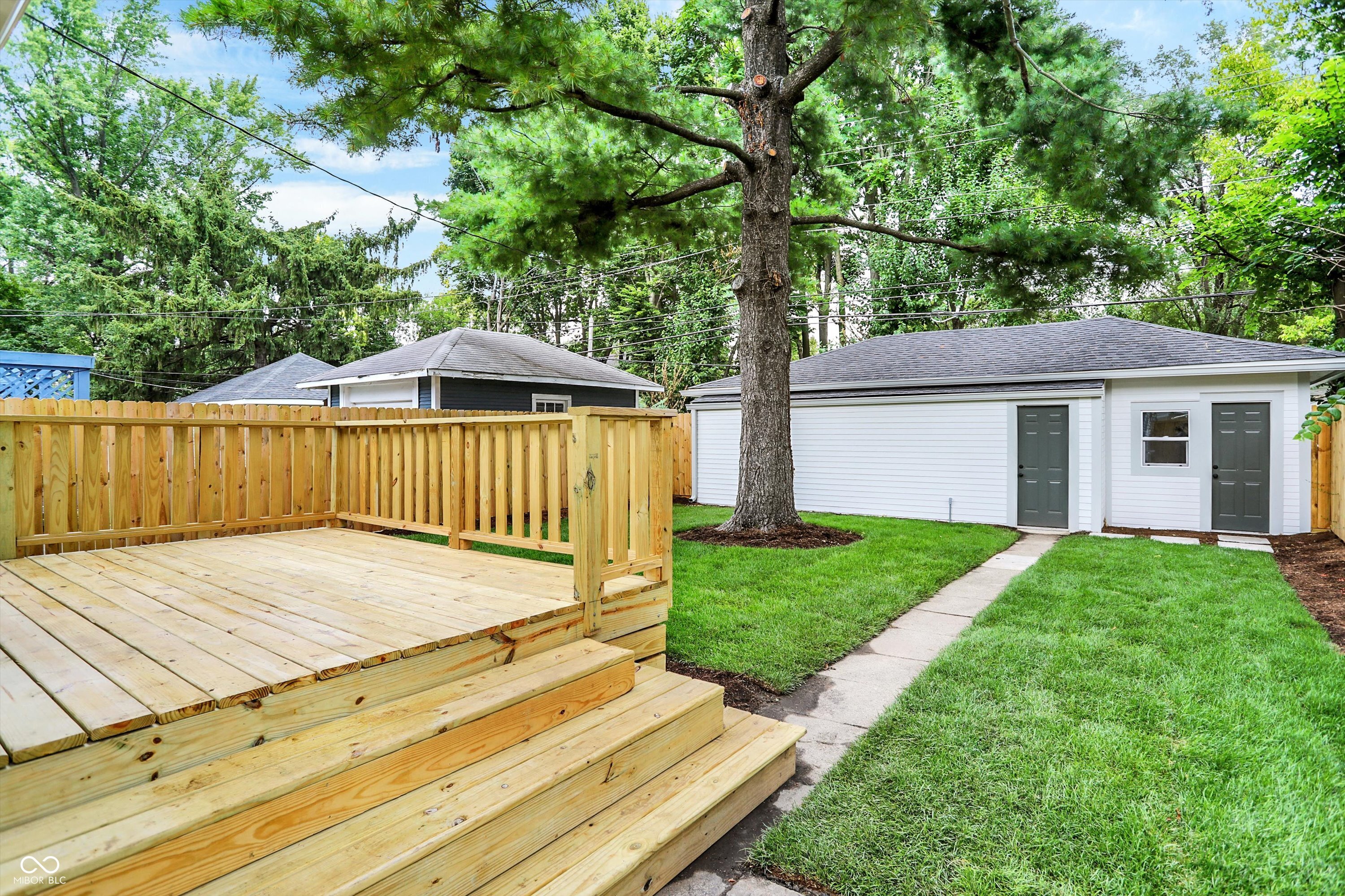 Indianapolis, Indiana, 46205, United States, 3 Bedrooms Bedrooms, ,3 BathroomsBathrooms,Residential,For Sale,1982816