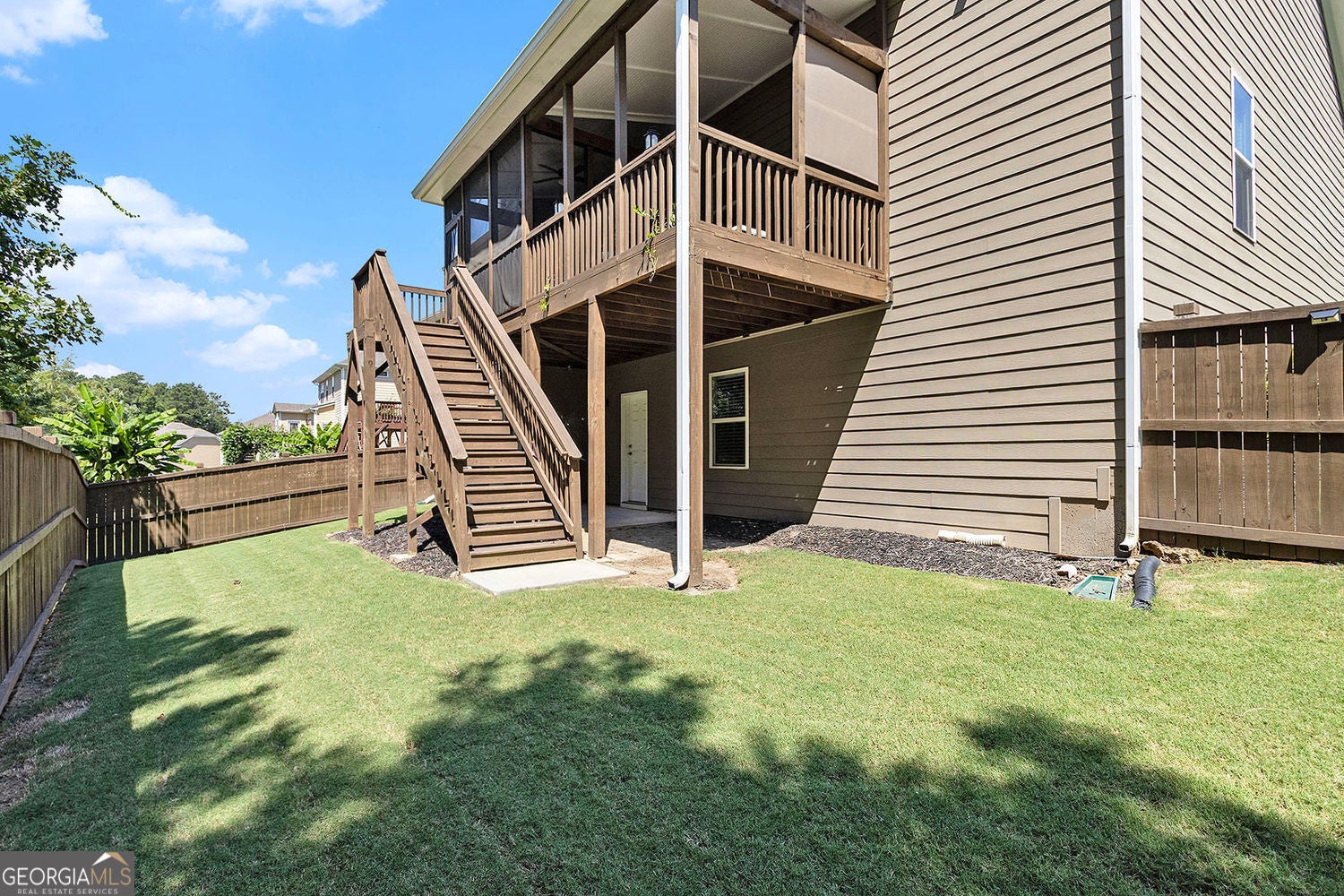 Cumming, Georgia, 30040, United States, 5 Bedrooms Bedrooms, ,5 BathroomsBathrooms,Residential,For Sale,1922351