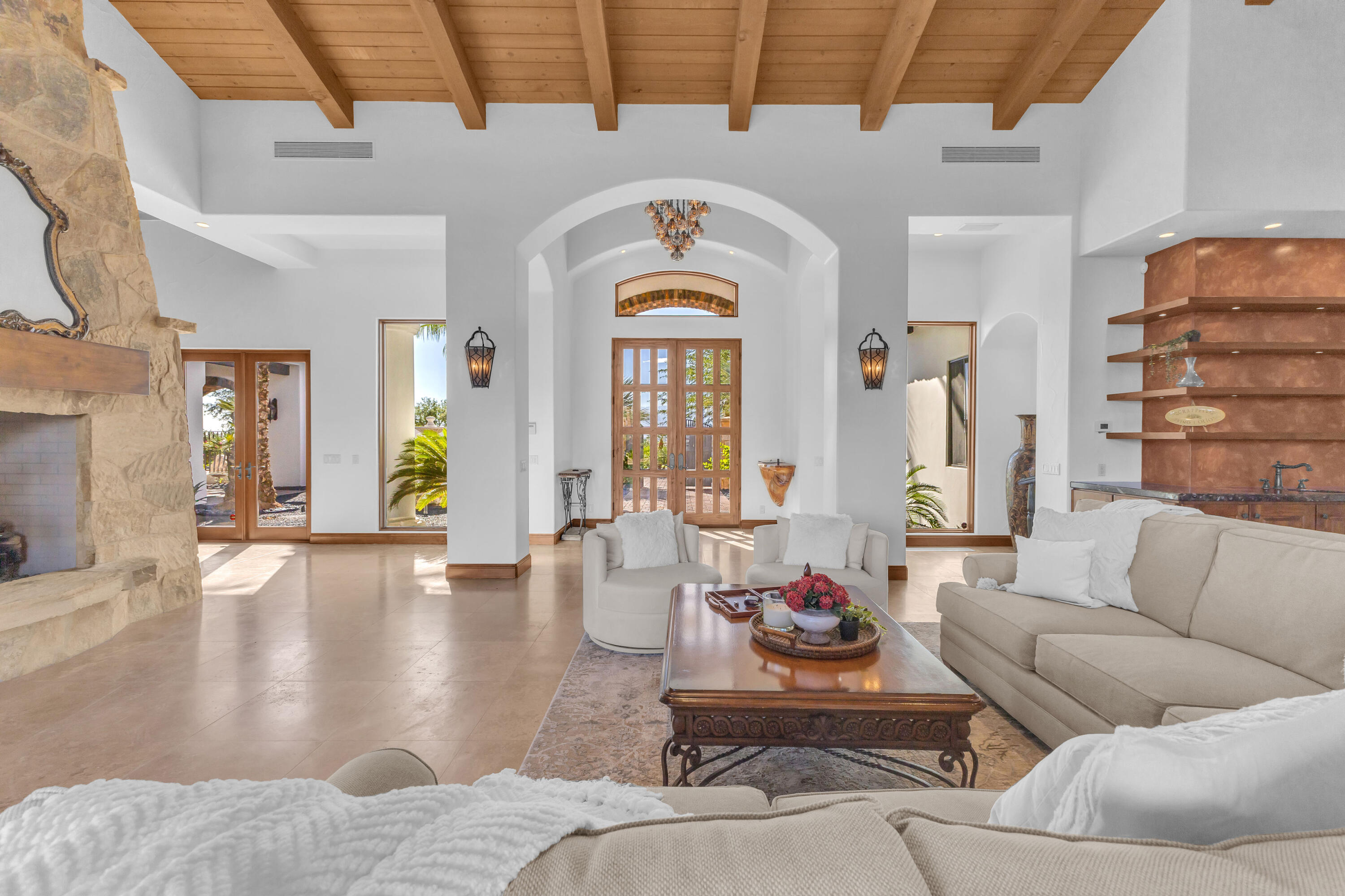 Indio, California, 92203, United States, 5 Bedrooms Bedrooms, ,4 BathroomsBathrooms,Residential,For Sale,1992835