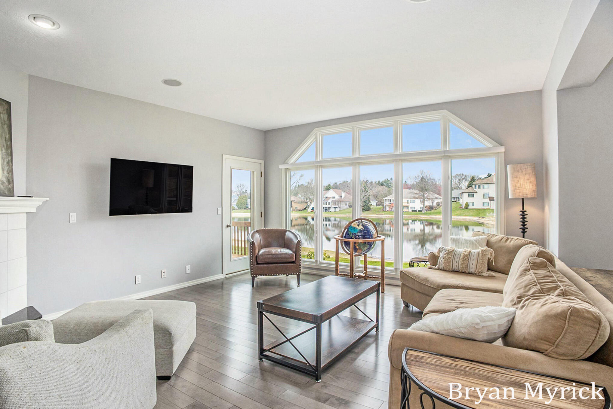 Holland, Michigan, 49424, United States, 4 Bedrooms Bedrooms, ,4 BathroomsBathrooms,Residential,For Sale,1838829