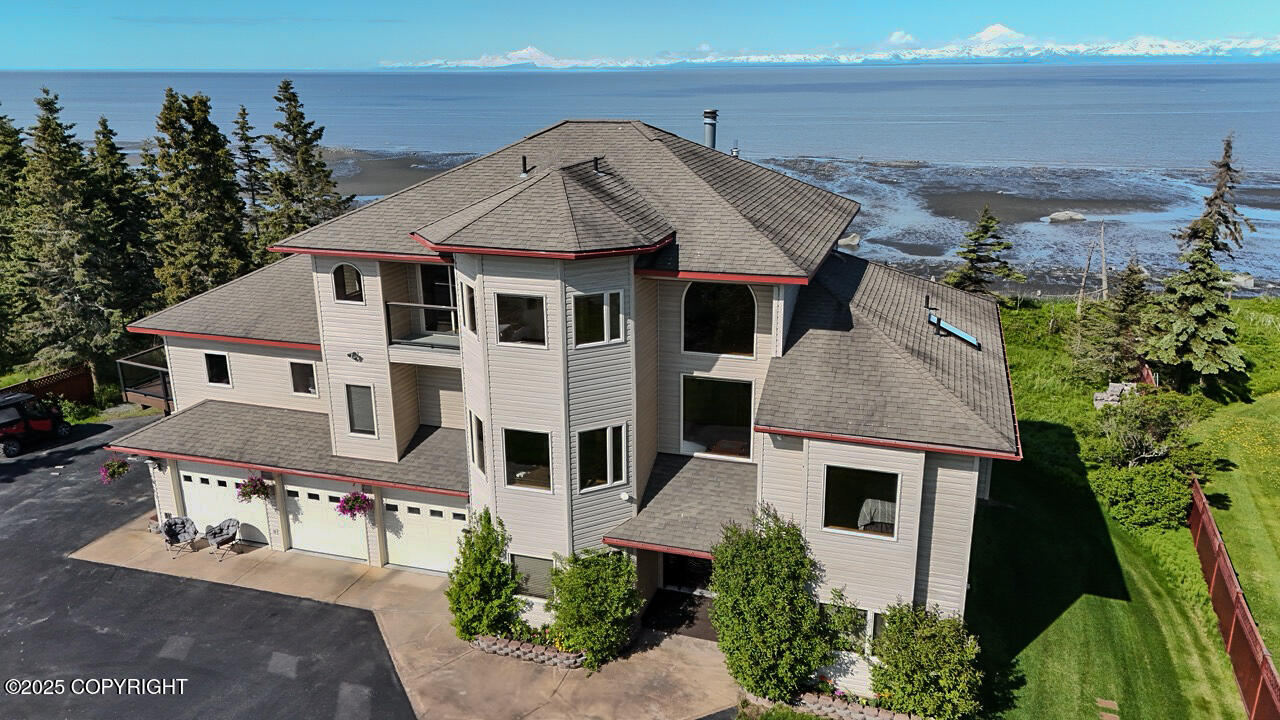 Kenai, Alaska, 99611, United States, 4 Bedrooms Bedrooms, ,5 BathroomsBathrooms,Residential,For Sale,1974536