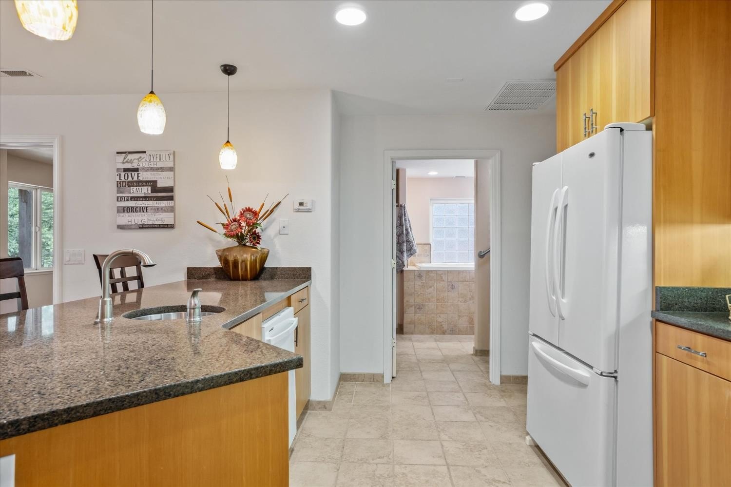Arnold, California, 95223, United States, 3 Bedrooms Bedrooms, ,4 BathroomsBathrooms,Residential,For Sale,1924050
