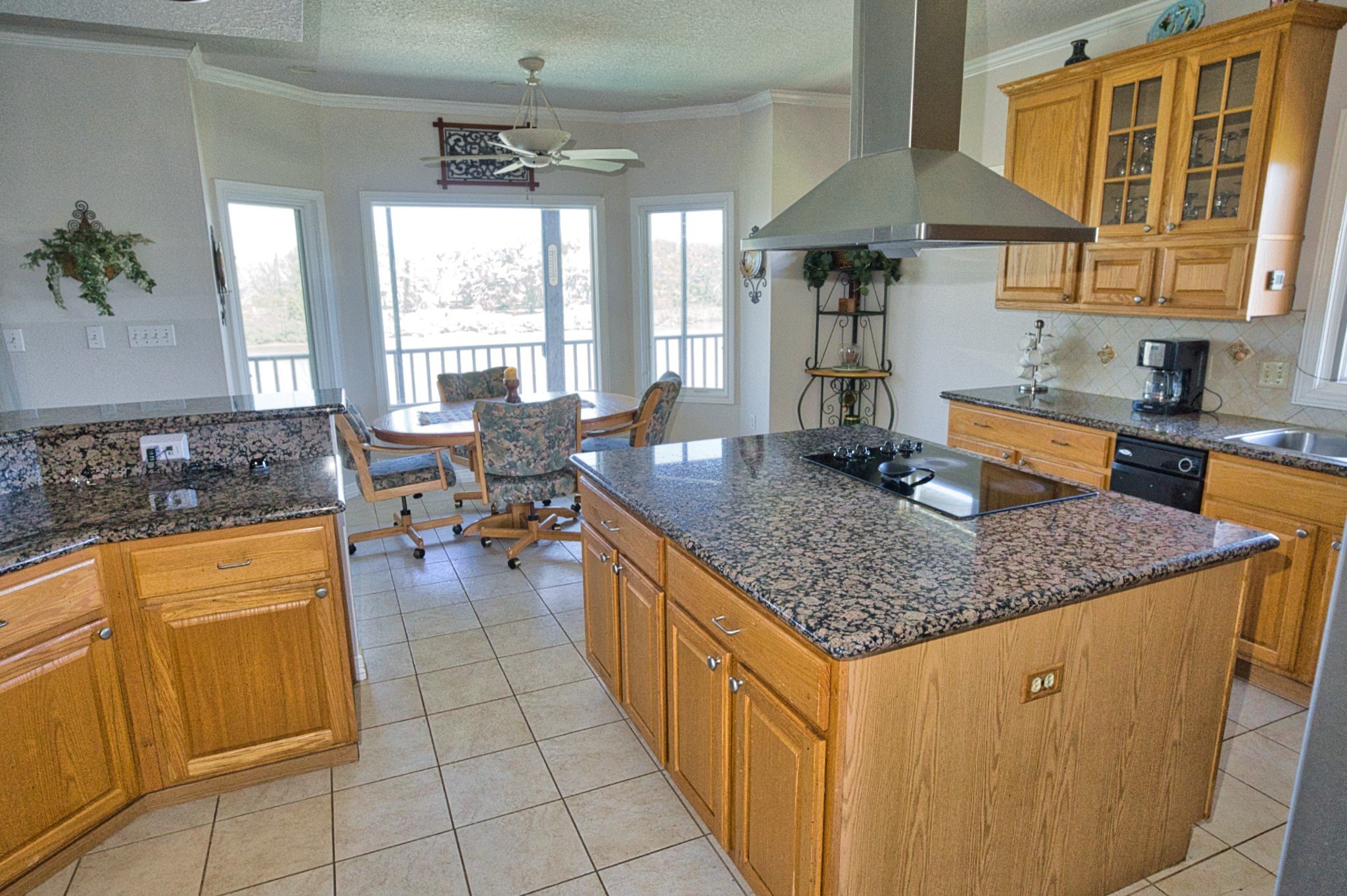 Brazoria, Texas, 77422, United States, 4 Bedrooms Bedrooms, ,4 BathroomsBathrooms,Residential,For Sale,1975158