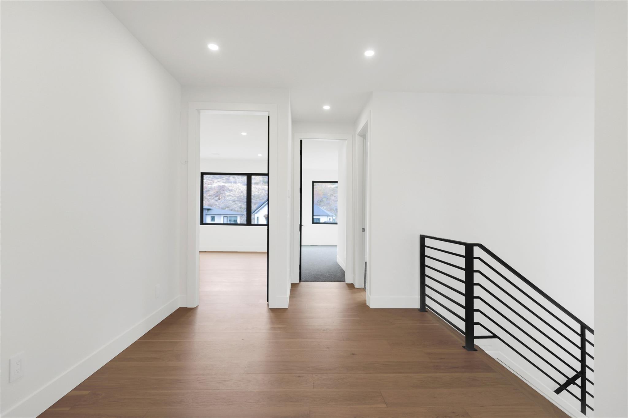 KELOWNA, British Columbia, V1W 0C4, CA, 5 Bedrooms Bedrooms, ,4 BathroomsBathrooms,Residential,For Sale,1960562