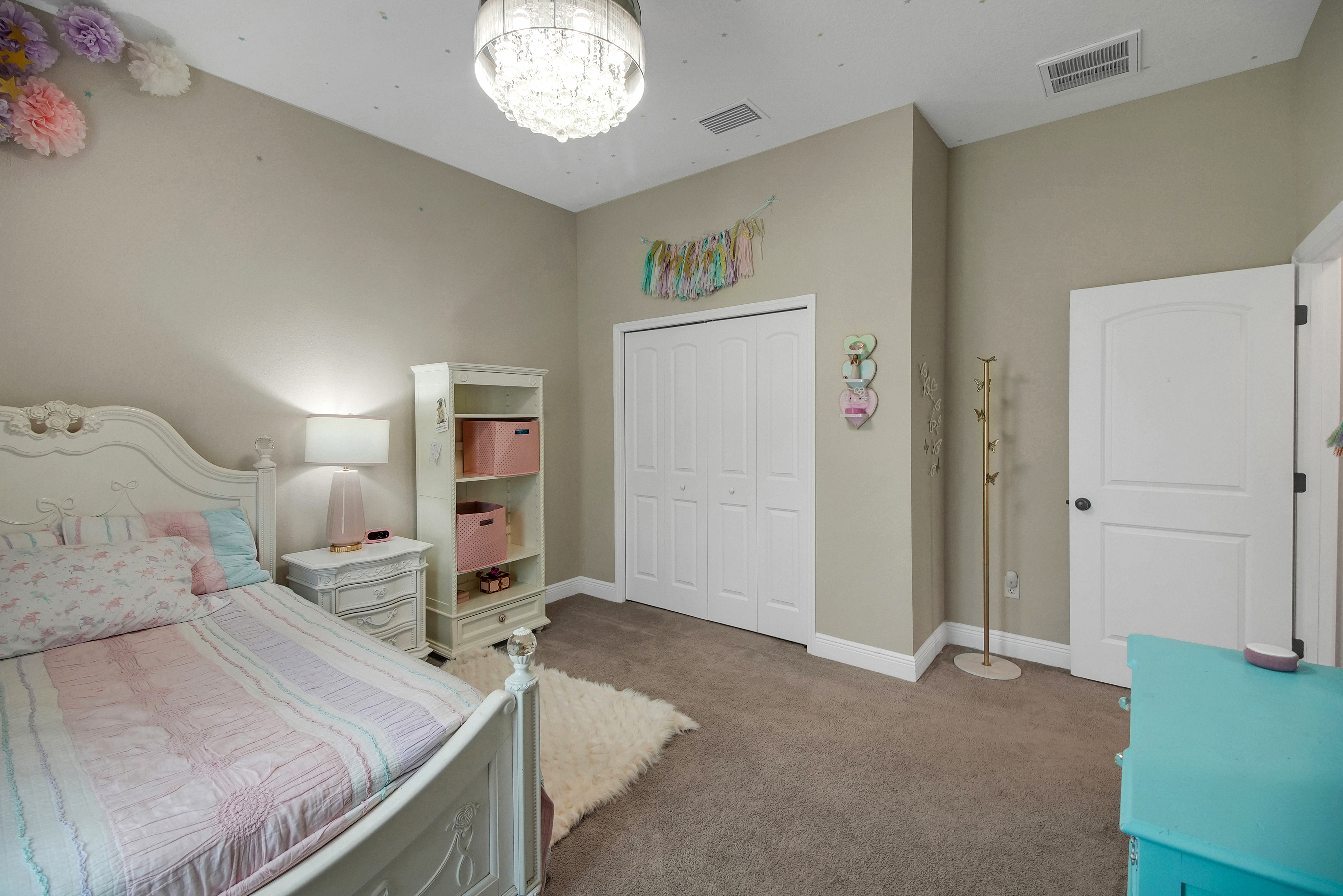 Oxford, Florida, 34484, United States, 4 Bedrooms Bedrooms, ,3 BathroomsBathrooms,Residential,For Sale,1983578