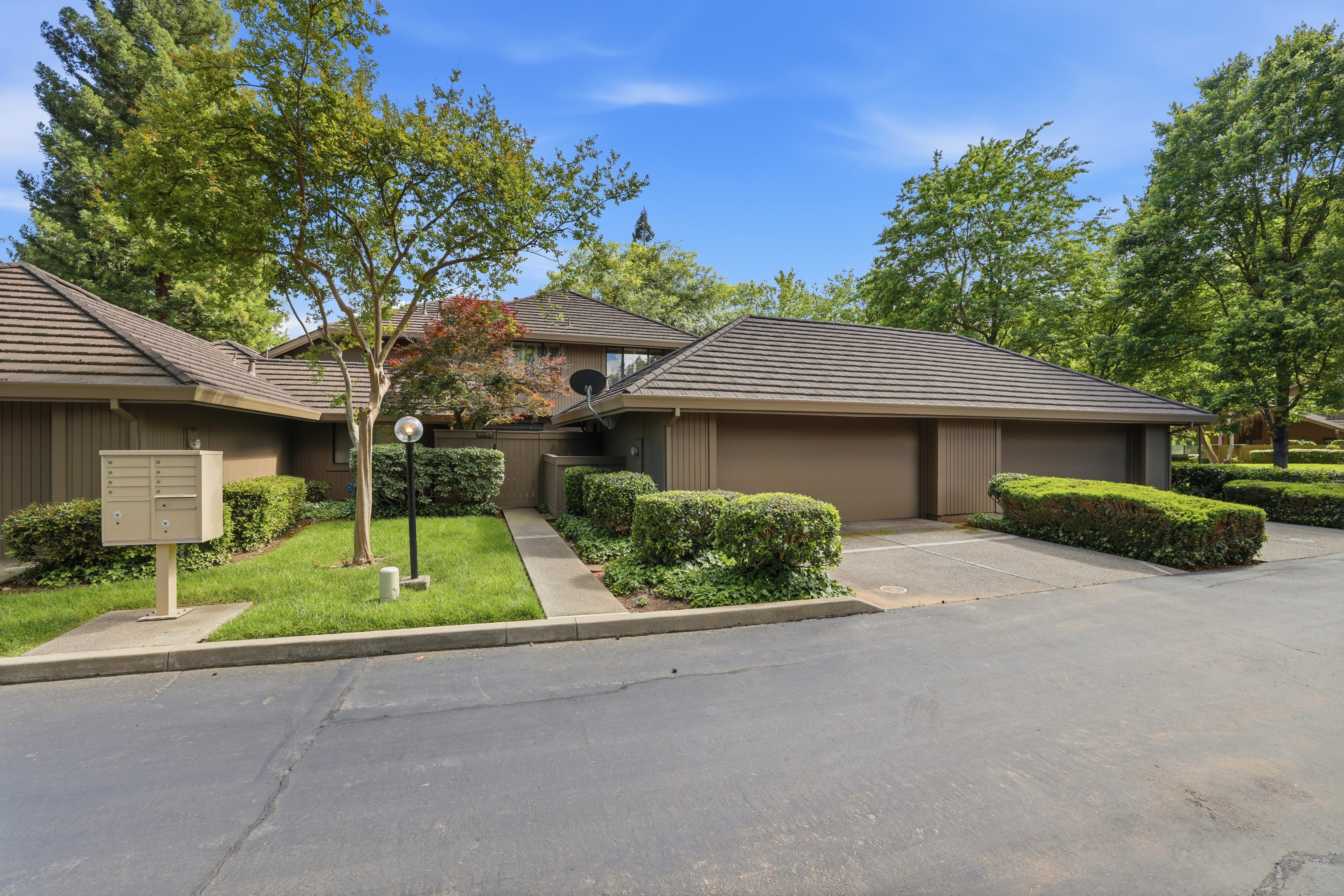  11357 Gold Country Boulevard, Gold River, CA 95670 - 物件實景