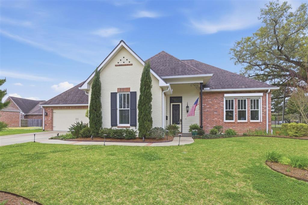 Lake Charles, Louisiana, 70605, United States, 3 Bedrooms Bedrooms, ,3 BathroomsBathrooms,Residential,For Sale,2027172