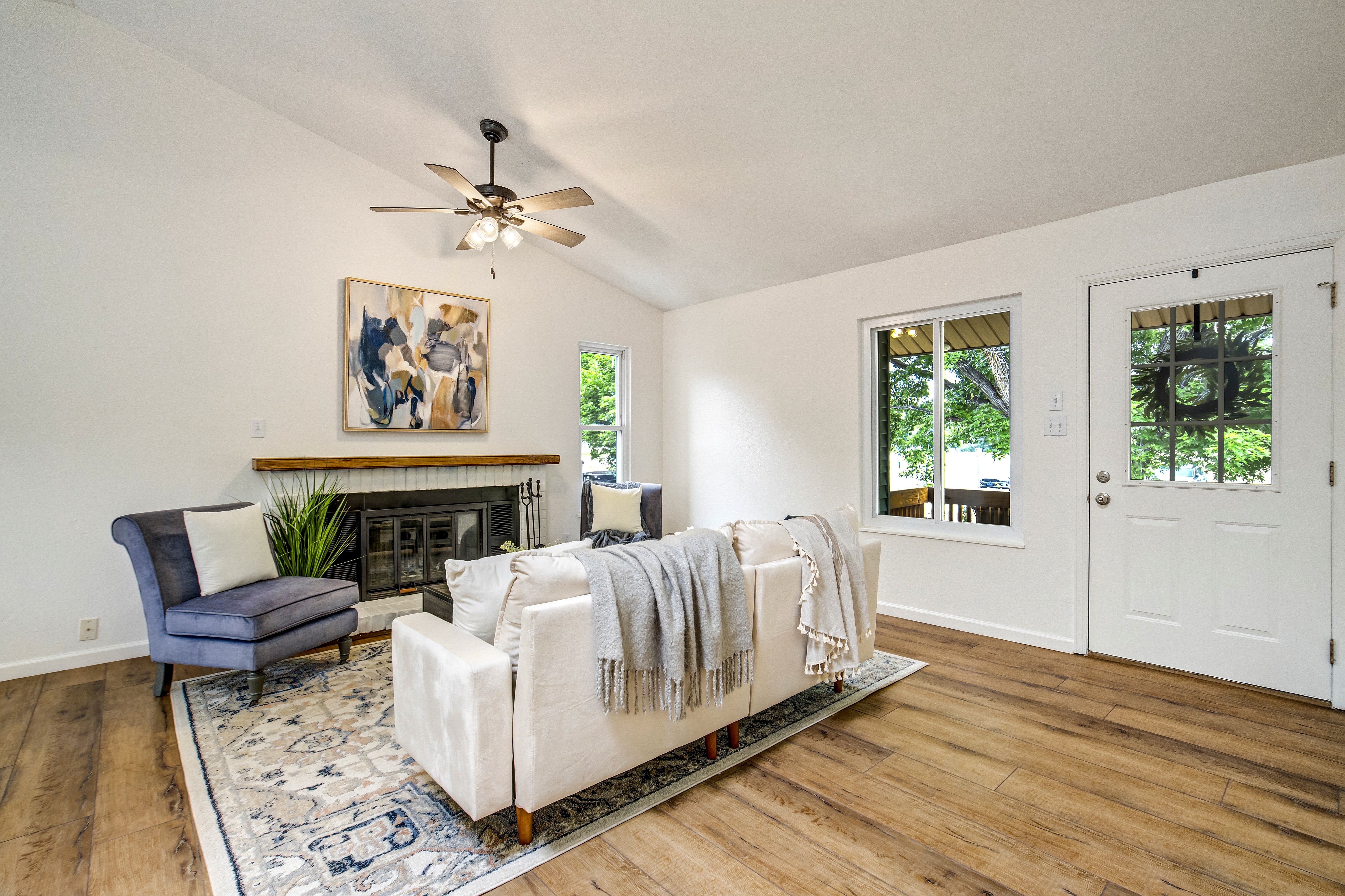  Unique Property in the Unbeatable Location in the Heart of Patty Jewett - 物件實景