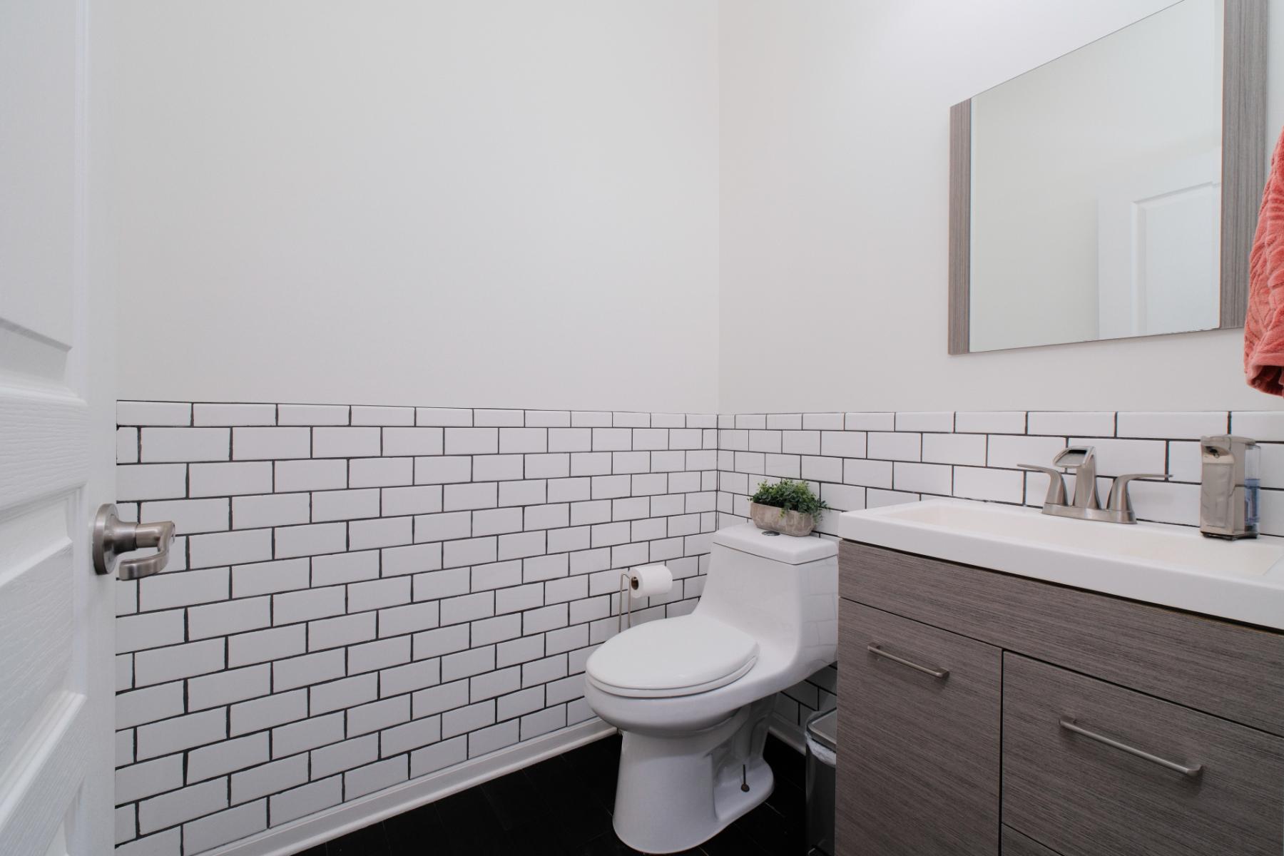  Lyon Township - 物件實景