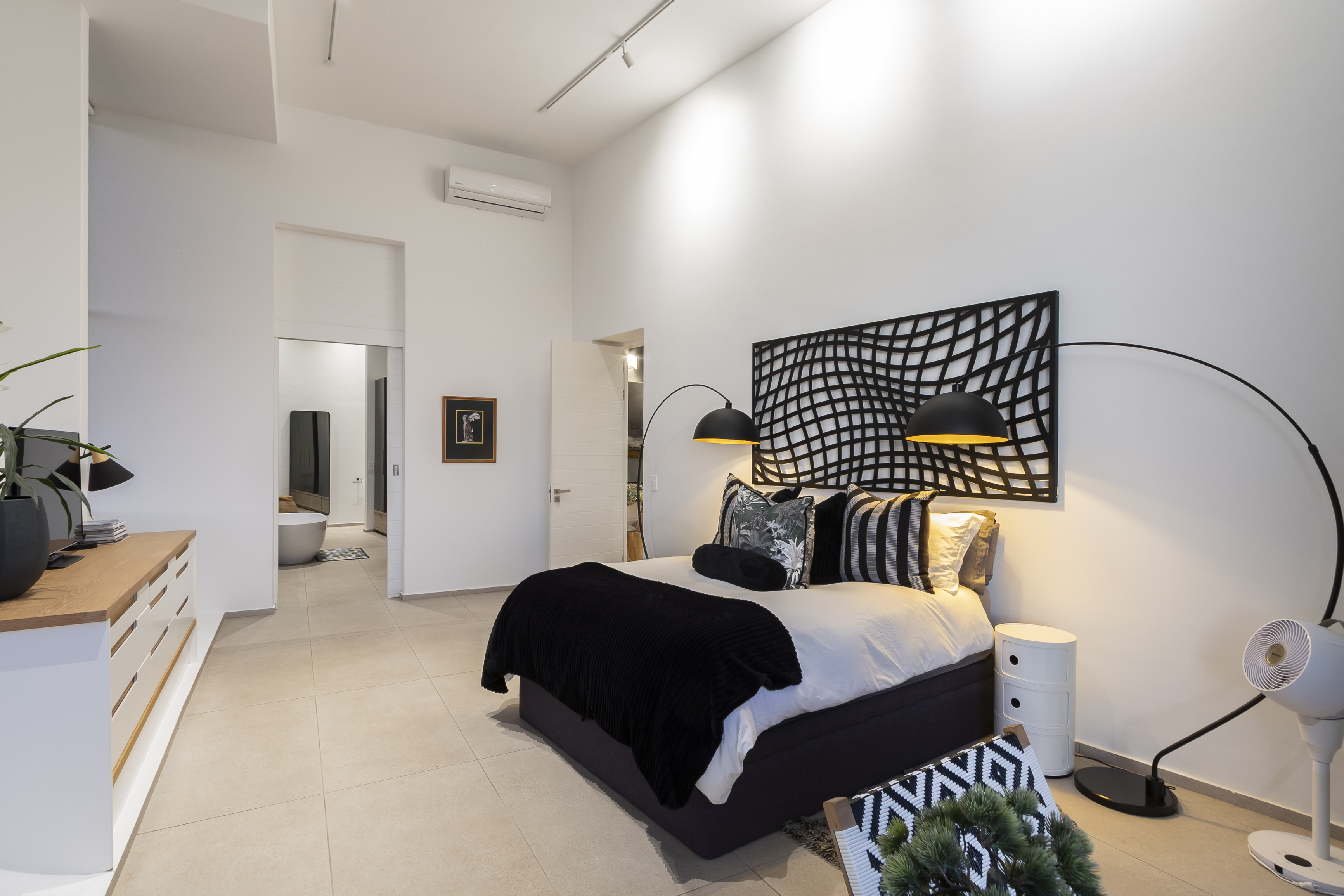 7 Lauren Close, Spanish Farm - 物件實景
