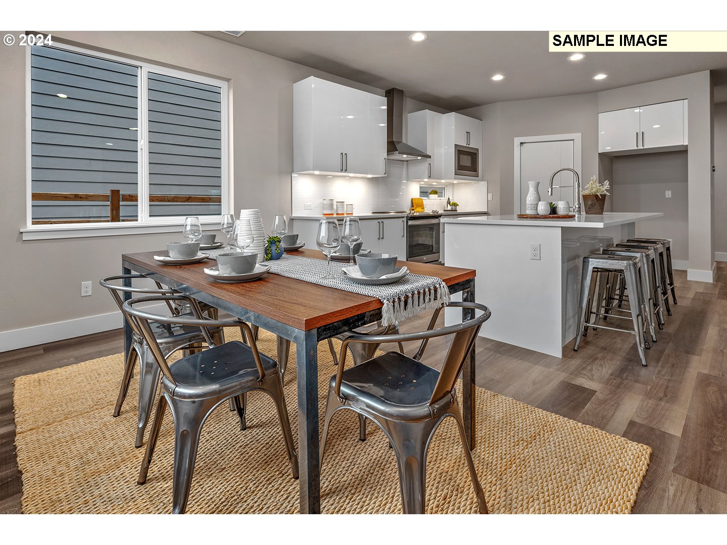 Happy Valley, Oregon, 97086, United States, 4 Bedrooms Bedrooms, ,3 BathroomsBathrooms,Residential,For Sale,1991898