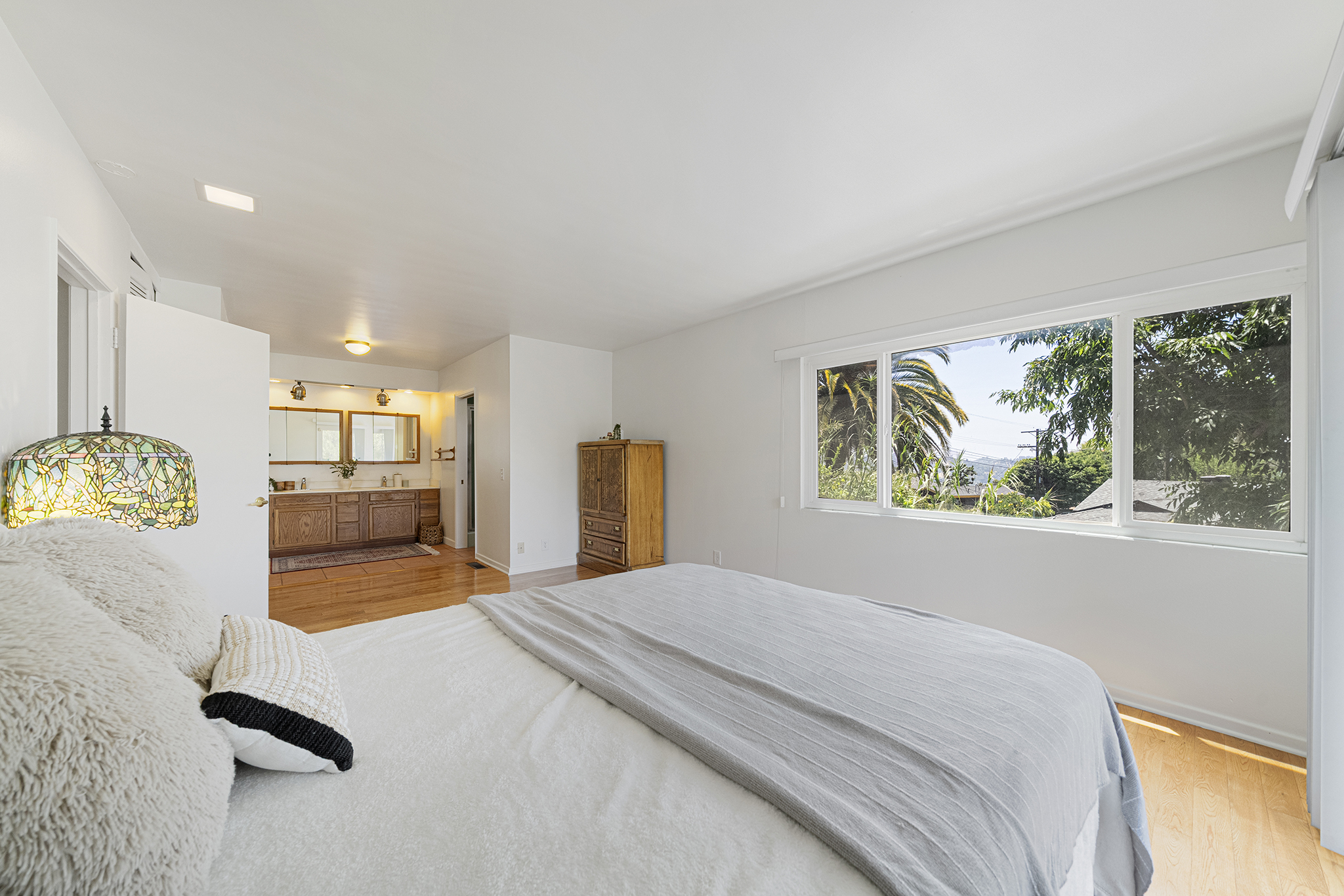  3543 Lavell Drive - 物件實景