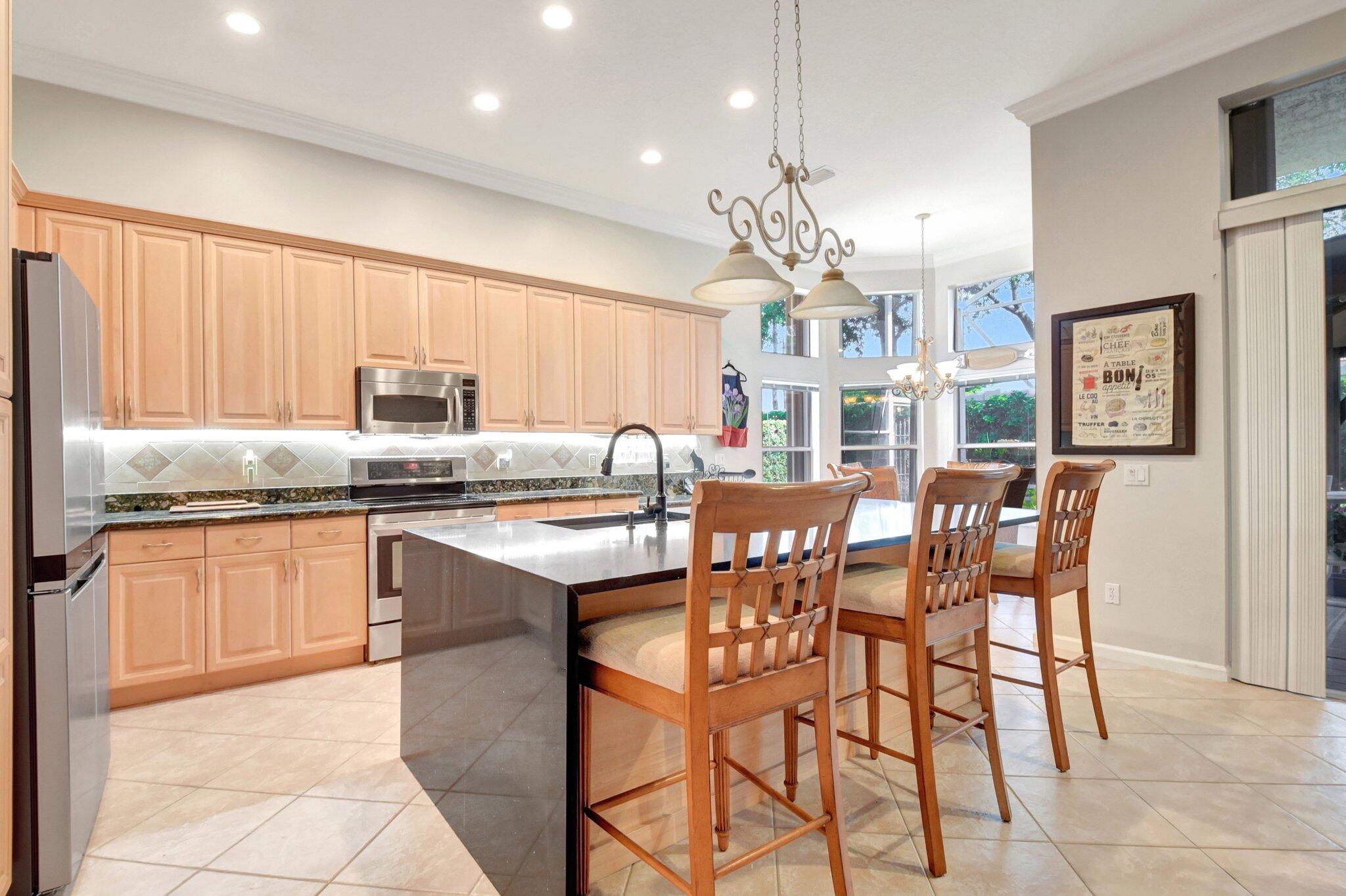 Lake Worth, Florida, 33467, United States, 4 Bedrooms Bedrooms, ,3 BathroomsBathrooms,Residential,For Sale,1829165