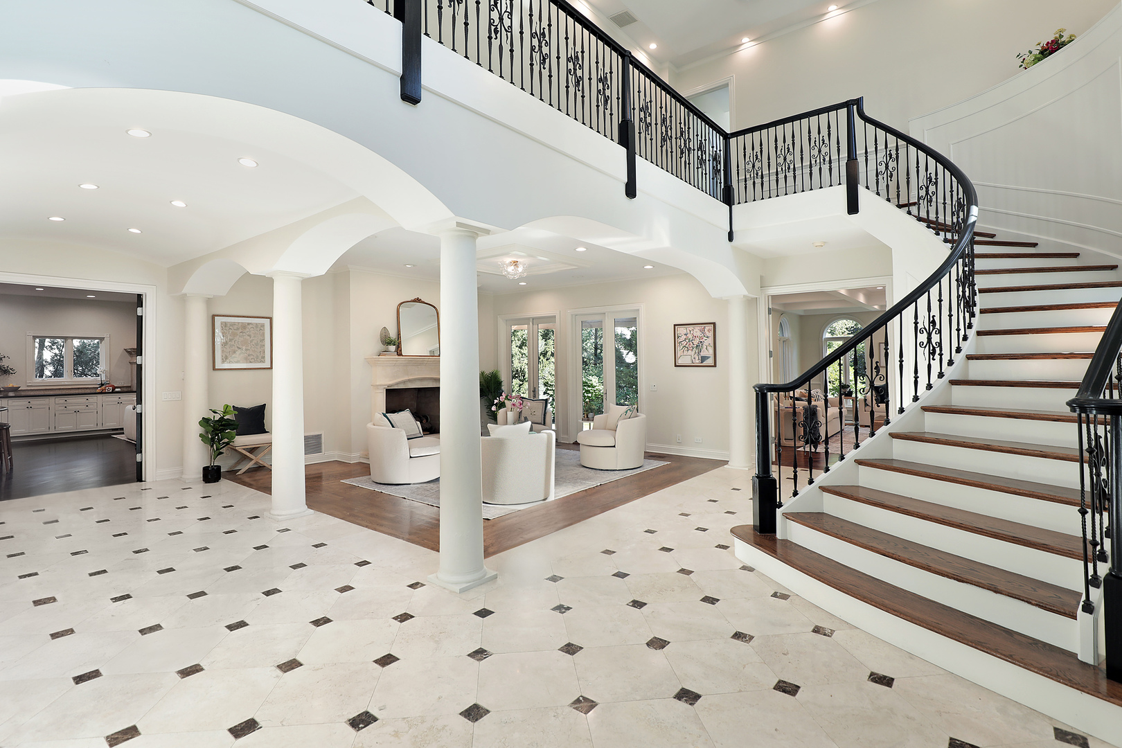 Winnetka, Illinois, 60093, United States, 6 Bedrooms Bedrooms, ,8 BathroomsBathrooms,Residential,For Sale,1991564