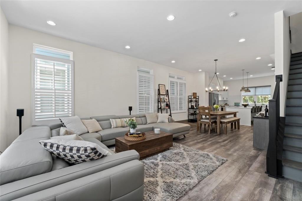 Atlanta, Georgia, 30307, United States, 3 Bedrooms Bedrooms, ,4 BathroomsBathrooms,Residential,For Sale,1950336