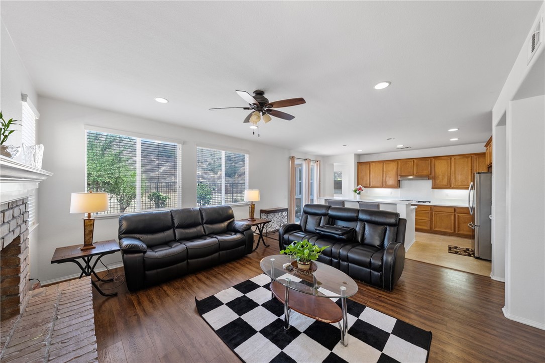 Beaumont, California, 92223, United States, 3 Bedrooms Bedrooms, ,3 BathroomsBathrooms,Residential,For Sale,1979571