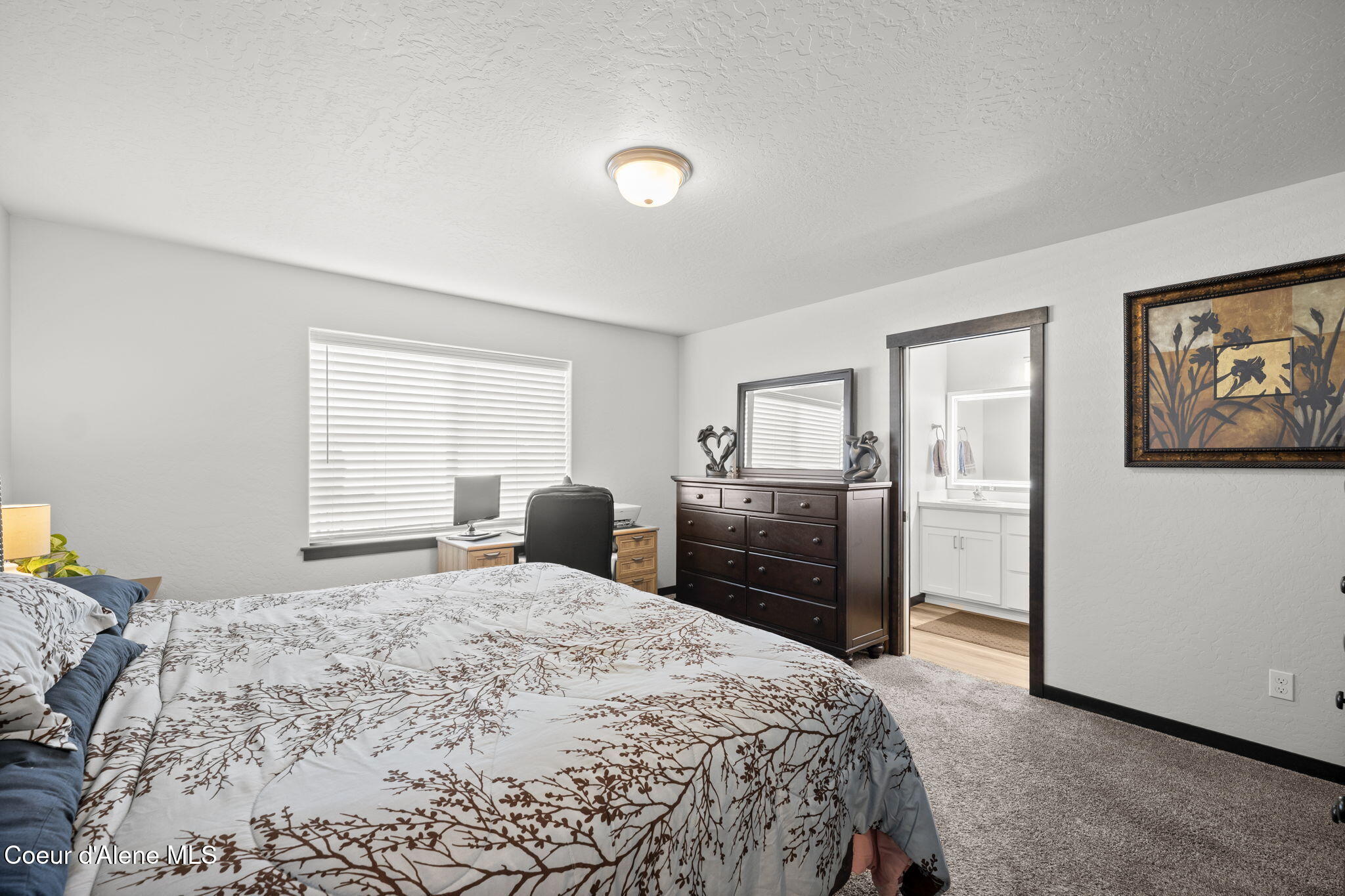 Rathdrum, Idaho, 83858, United States, 4 Bedrooms Bedrooms, ,2 BathroomsBathrooms,Residential,For Sale,1996490