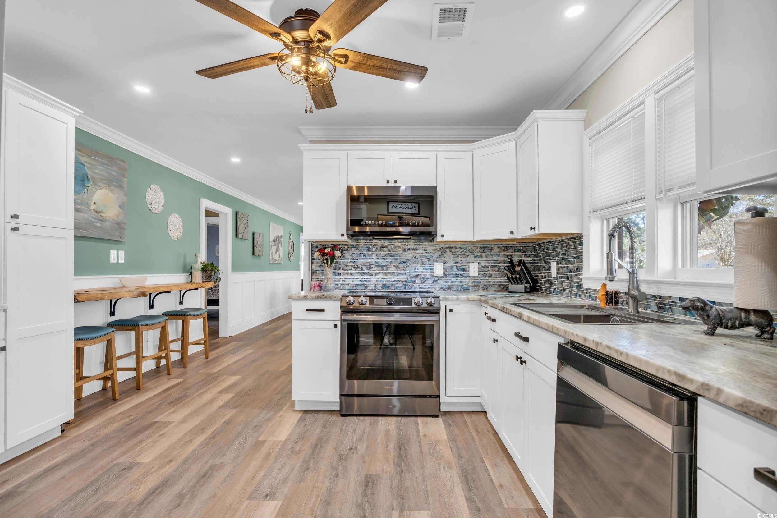 North Myrtle Beach, South Carolina, 29582, United States, 4 Bedrooms Bedrooms, ,4 BathroomsBathrooms,Residential,For Sale,1975864