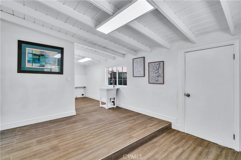 Redlands, California, 92373, United States, 6 Bedrooms Bedrooms, ,5 BathroomsBathrooms,Residential,For Sale,1976370