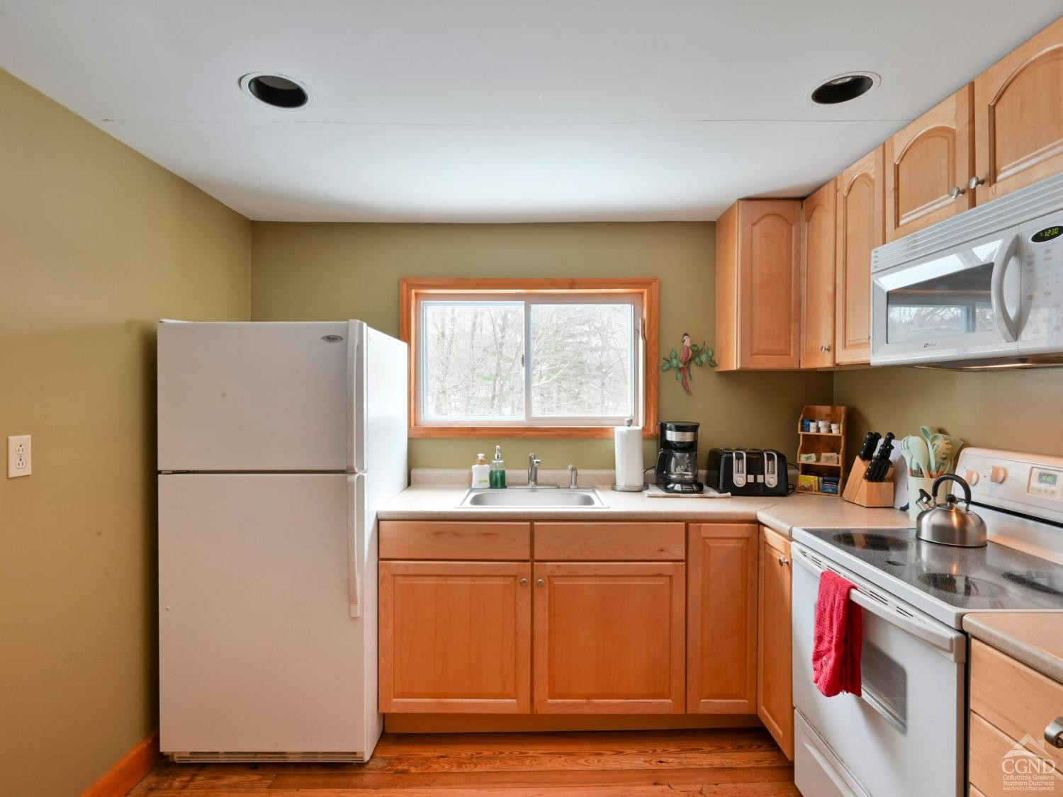 Windham, New York, 12496, United States, 8 Bedrooms Bedrooms, ,4 BathroomsBathrooms,Residential,For Sale,1907354
