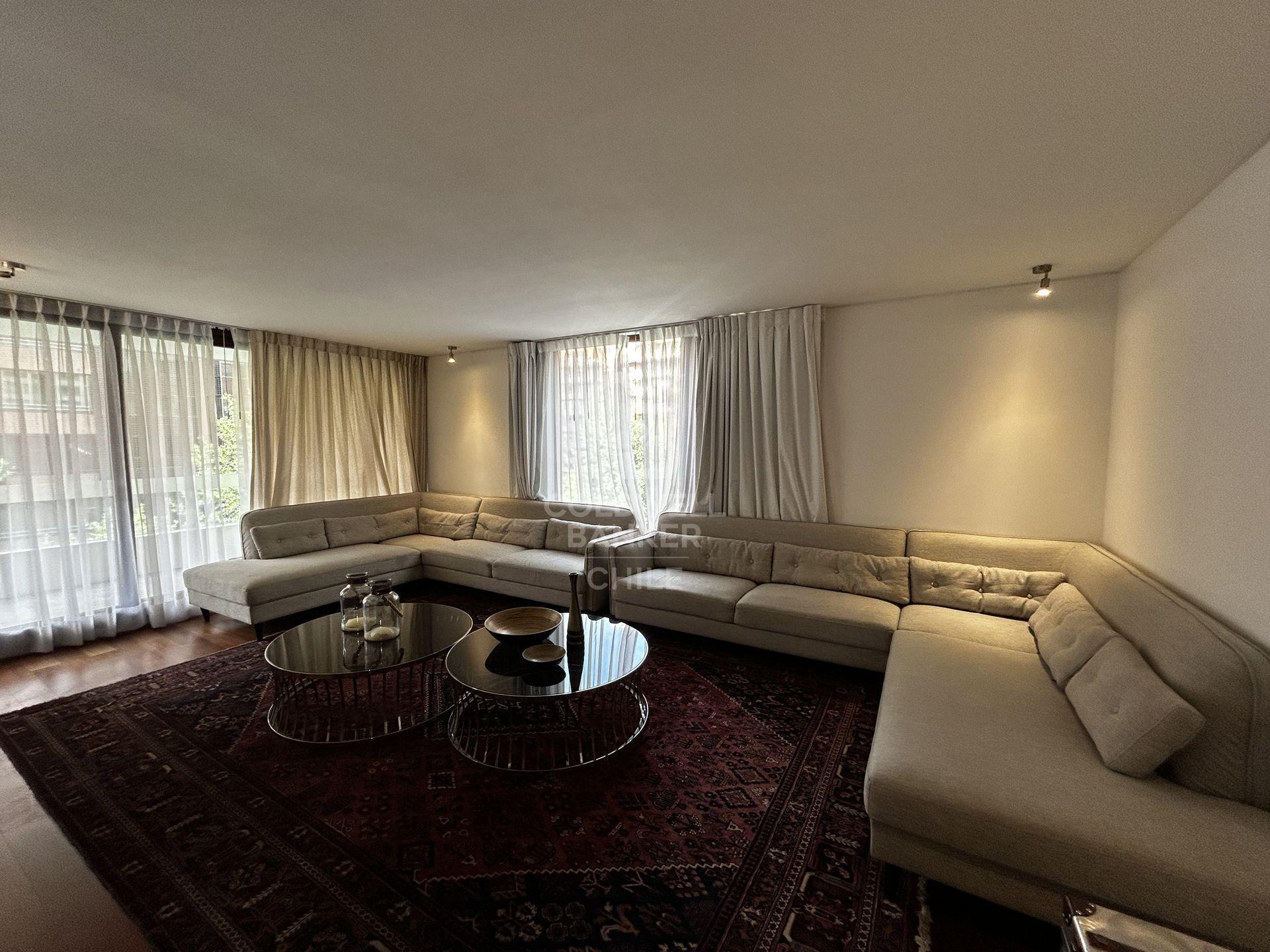 Las Condes, Chile, 3 Bedrooms Bedrooms, ,3 BathroomsBathrooms,Residential,For Sale,1838482