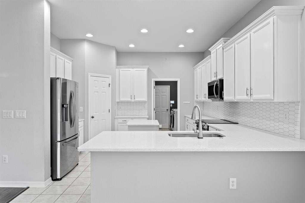 Lutz, Florida, 33558, United States, 4 Bedrooms Bedrooms, ,4 BathroomsBathrooms,Residential,For Sale,1817668