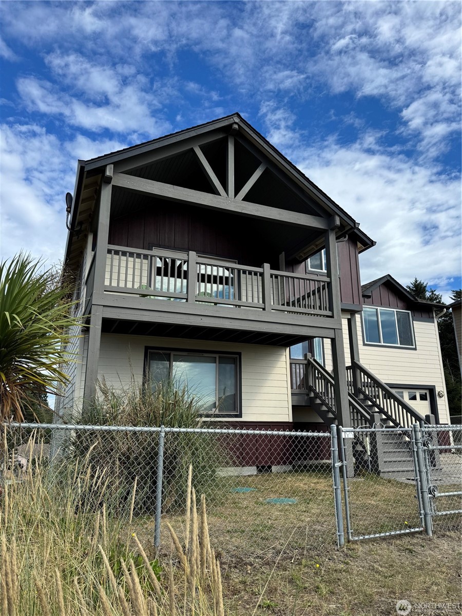 Ocean Park, Washington, 98640, United States, 2 Bedrooms Bedrooms, ,2 BathroomsBathrooms,Residential,For Sale,1980939