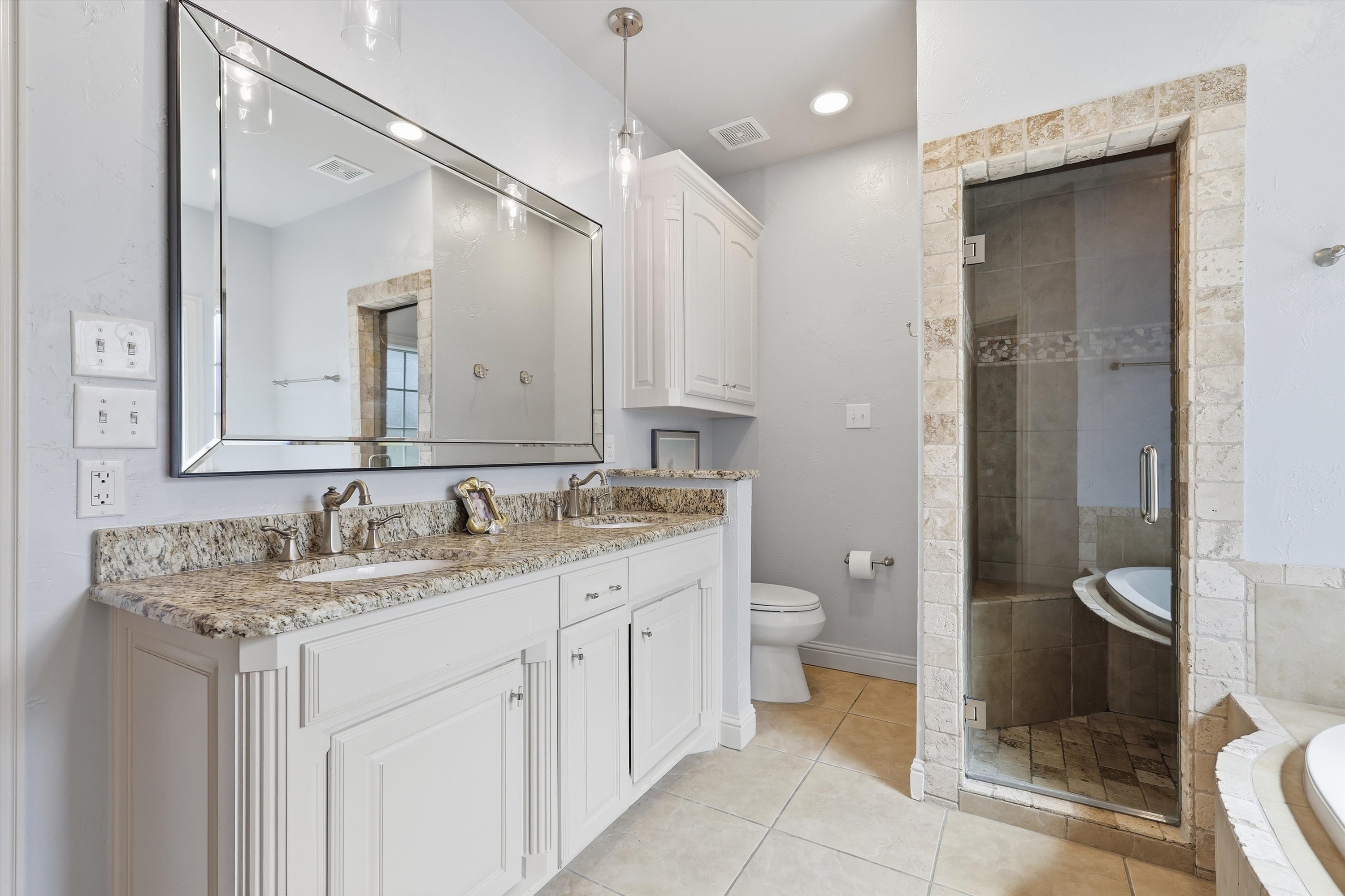  Refined Townhome Living in the Heart of Monticello - 物件實景