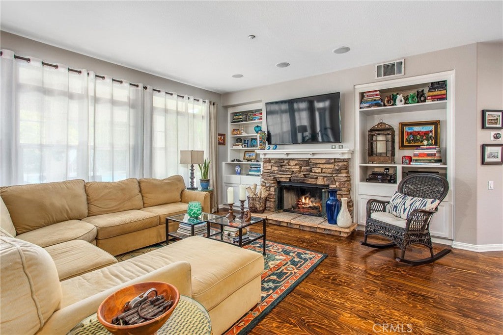 Redlands, California, 92373, United States, 5 Bedrooms Bedrooms, ,4 BathroomsBathrooms,Residential,For Sale,1983103