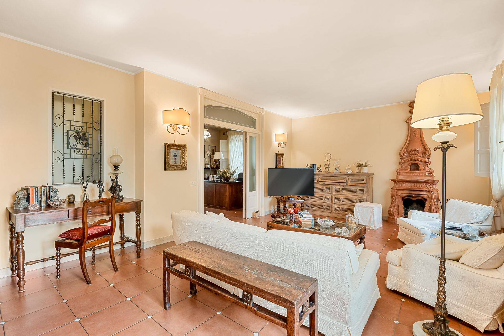 Pietrasanta, Lucca, 55045, IT, 2 Bedrooms Bedrooms, ,3 BathroomsBathrooms,Residential,For Sale,1950979