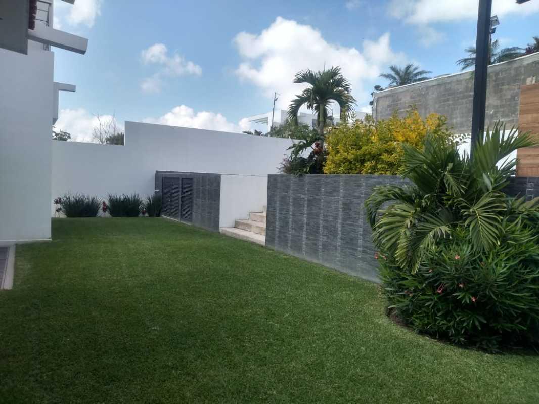 Cto. Everest, Atlatlahucan, Morelos, 62847, Mexico, 6 Bedrooms Bedrooms, ,6 BathroomsBathrooms,Residential,For Sale,Cto. Everest,1444002