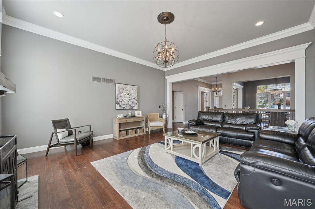 Ellisville, Missouri, 63021, United States, 3 Bedrooms Bedrooms, ,3 BathroomsBathrooms,Residential,For Sale,1988927