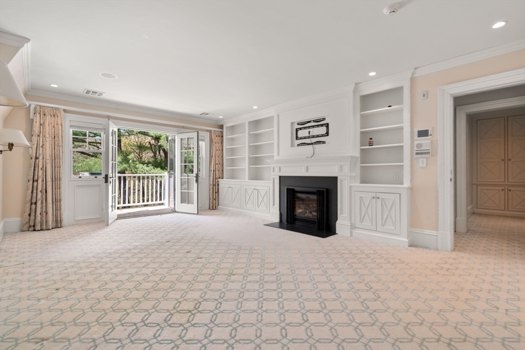 Wellesley, Massachusetts, 02482, United States, 6 Bedrooms Bedrooms, ,10 BathroomsBathrooms,Residential,For Sale,1794537