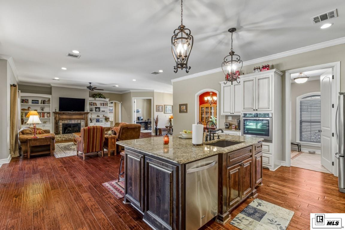 Calhoun, Louisiana, 71225, United States, 3 Bedrooms Bedrooms, ,3 BathroomsBathrooms,Residential,For Sale,1987817